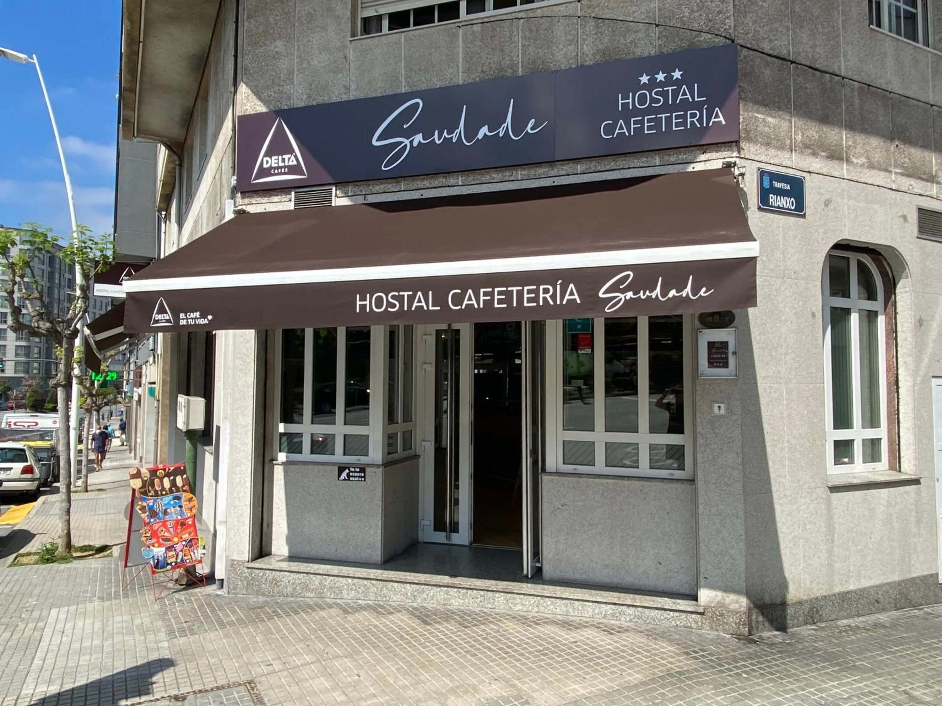 Saudade Hostal Cafetería