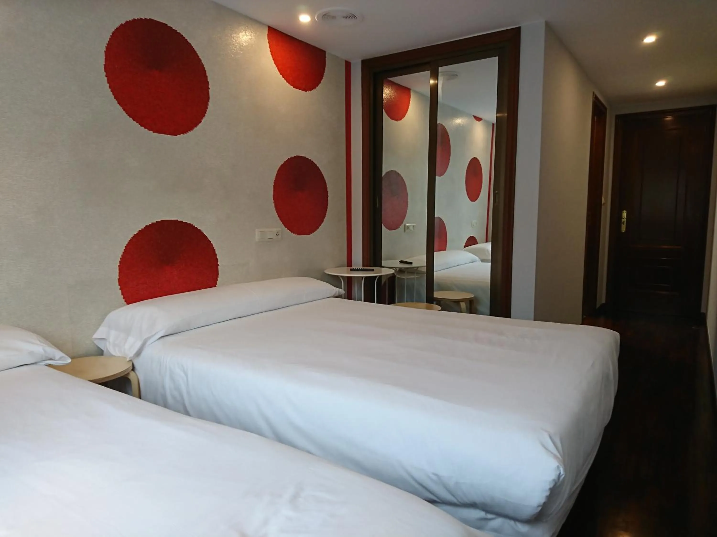 Photo of the whole room, Bed in Saudade Hostal Cafetería