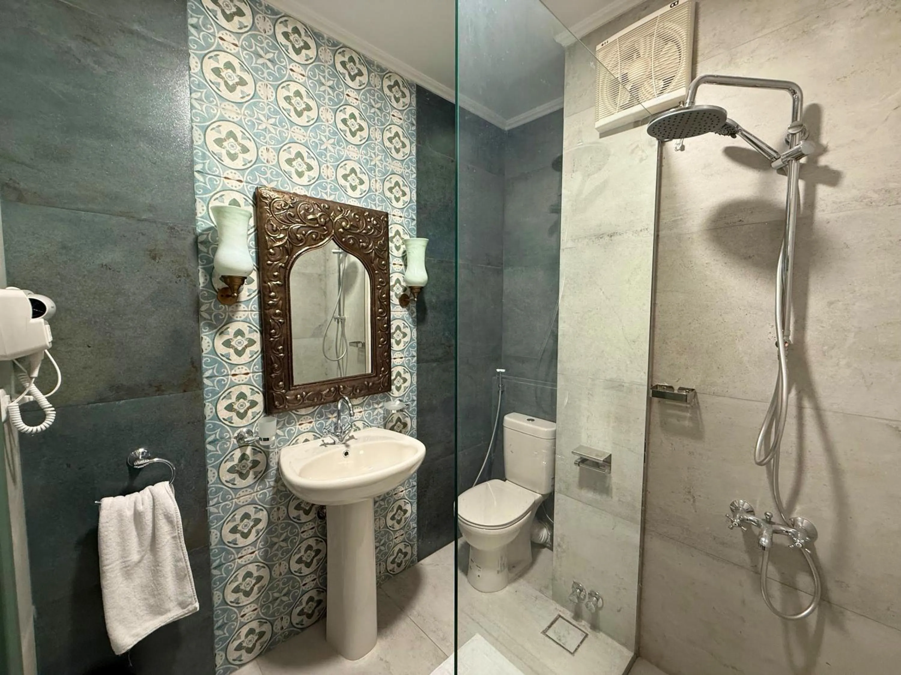 Odeon Palace Hotel