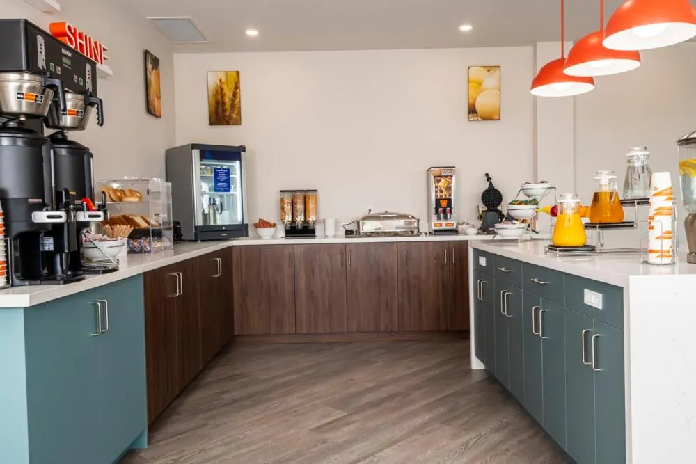 Comfort Inn & Suites