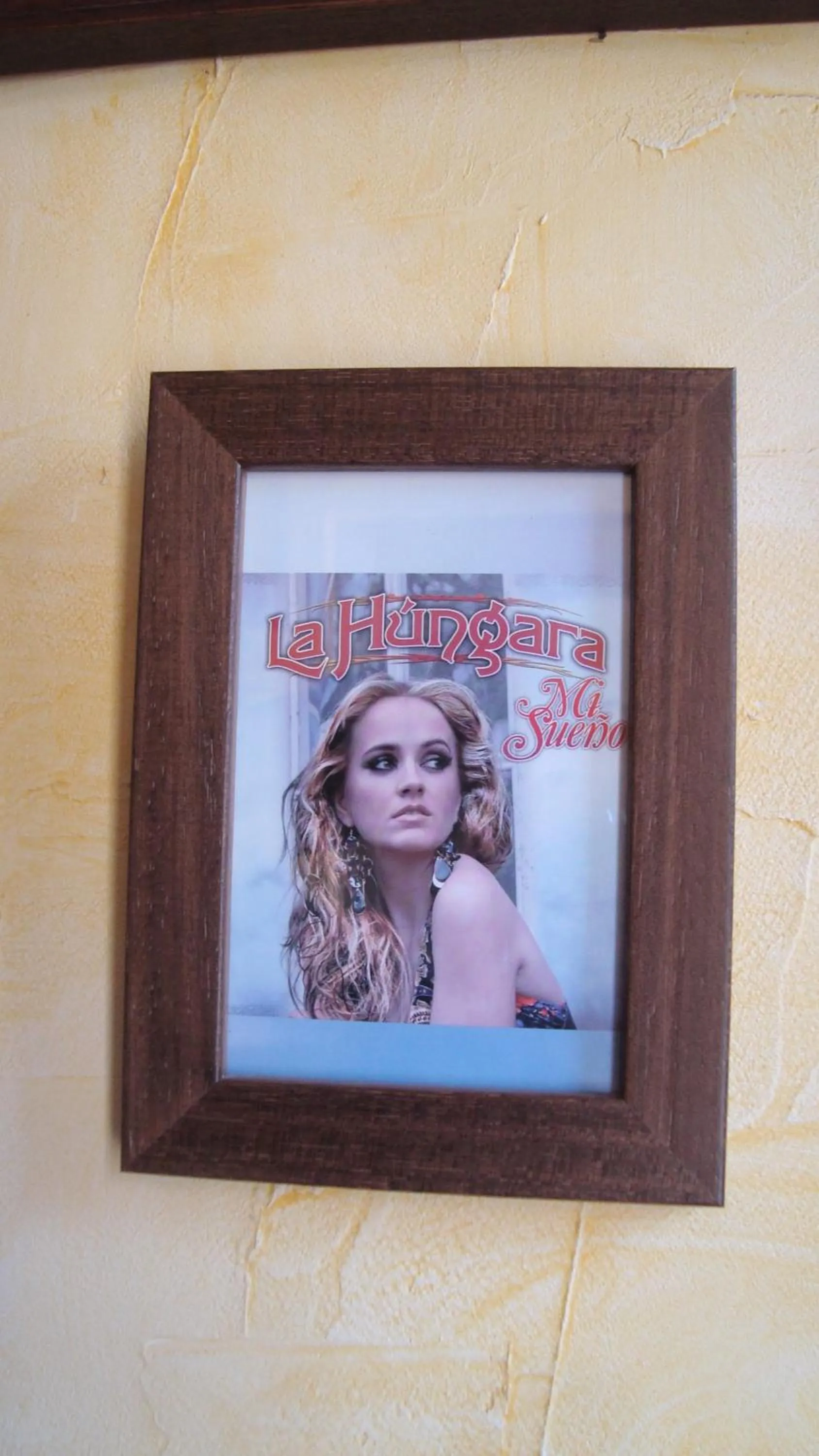 People in El Volante