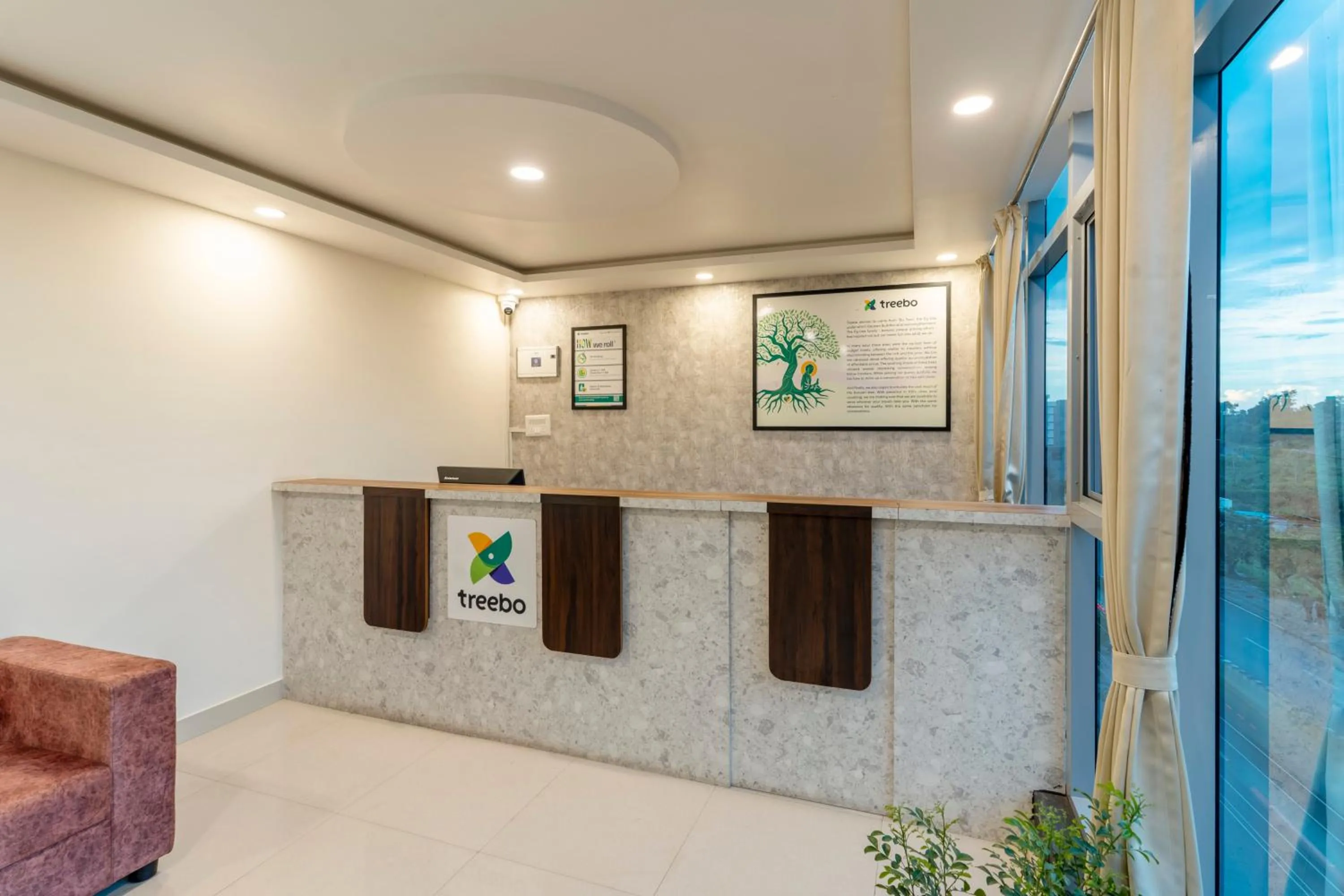 Lobby or reception in Treebo Silent Woods