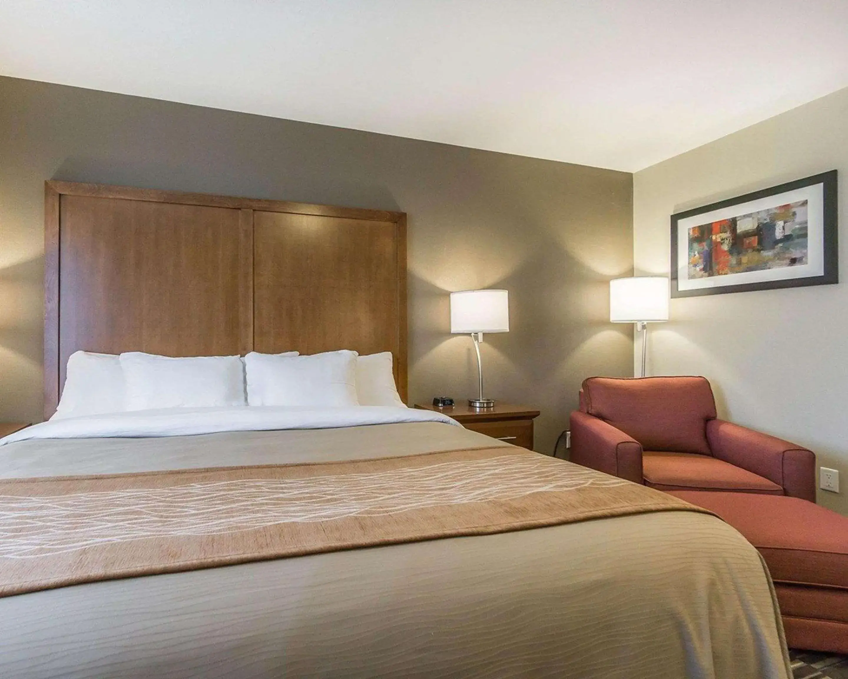 Bedroom, Bed in Comfort Inn & Suites Edmonton International Airport Bedroom, Bed in Comfort Inn & Suites Edmonton International Airport