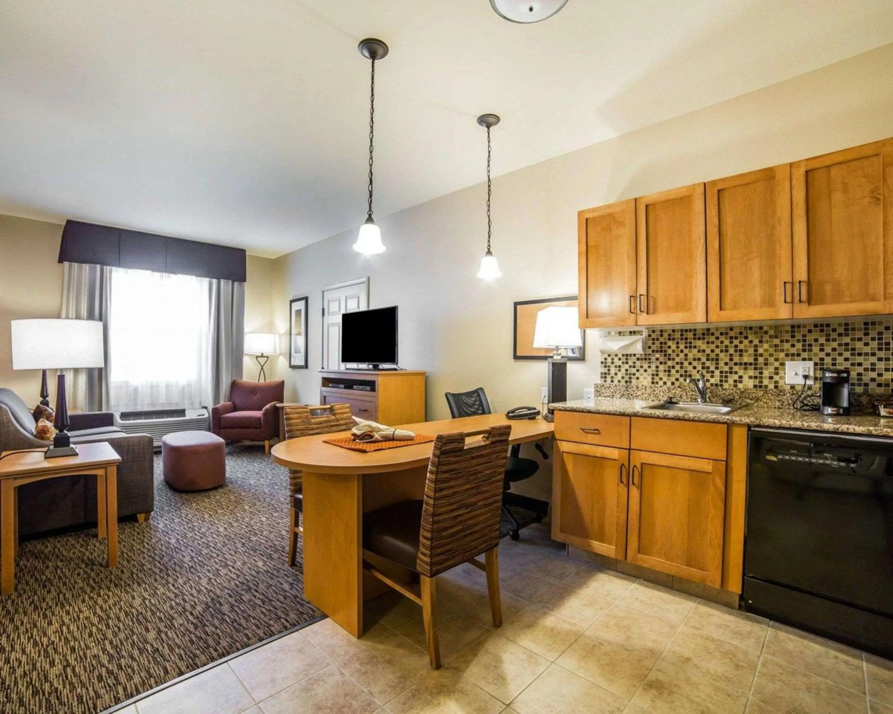 Bedroom in MainStay Suites Sidney - Medical Center