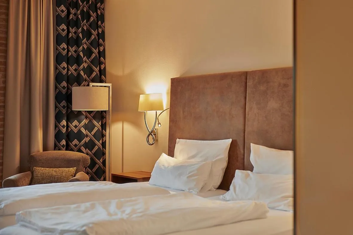 Bed in Hotel Hafenspeicher