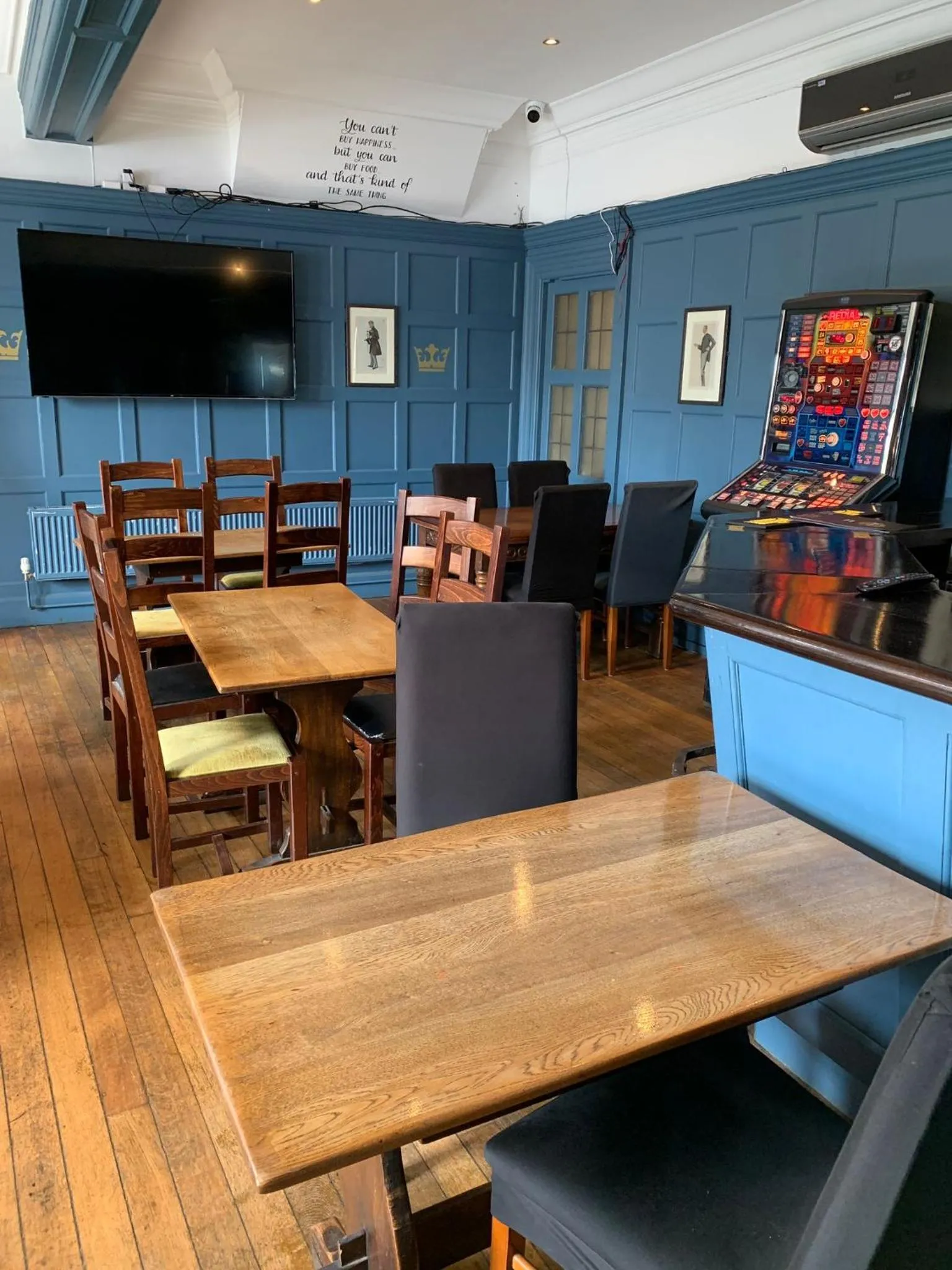 Lounge or bar in The George Hotel