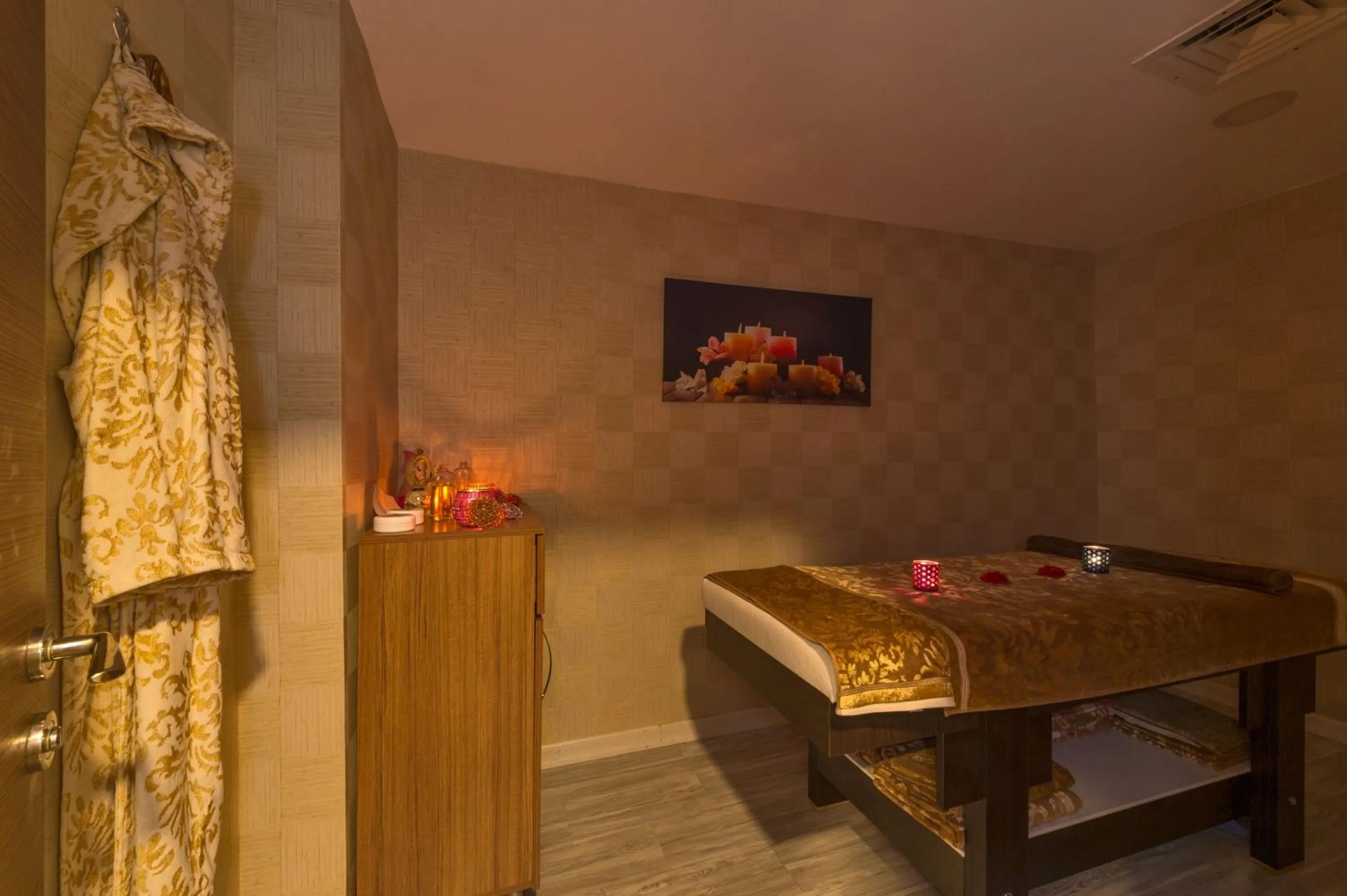 Spa and wellness centre/facilities in Grand Pamir Hotel