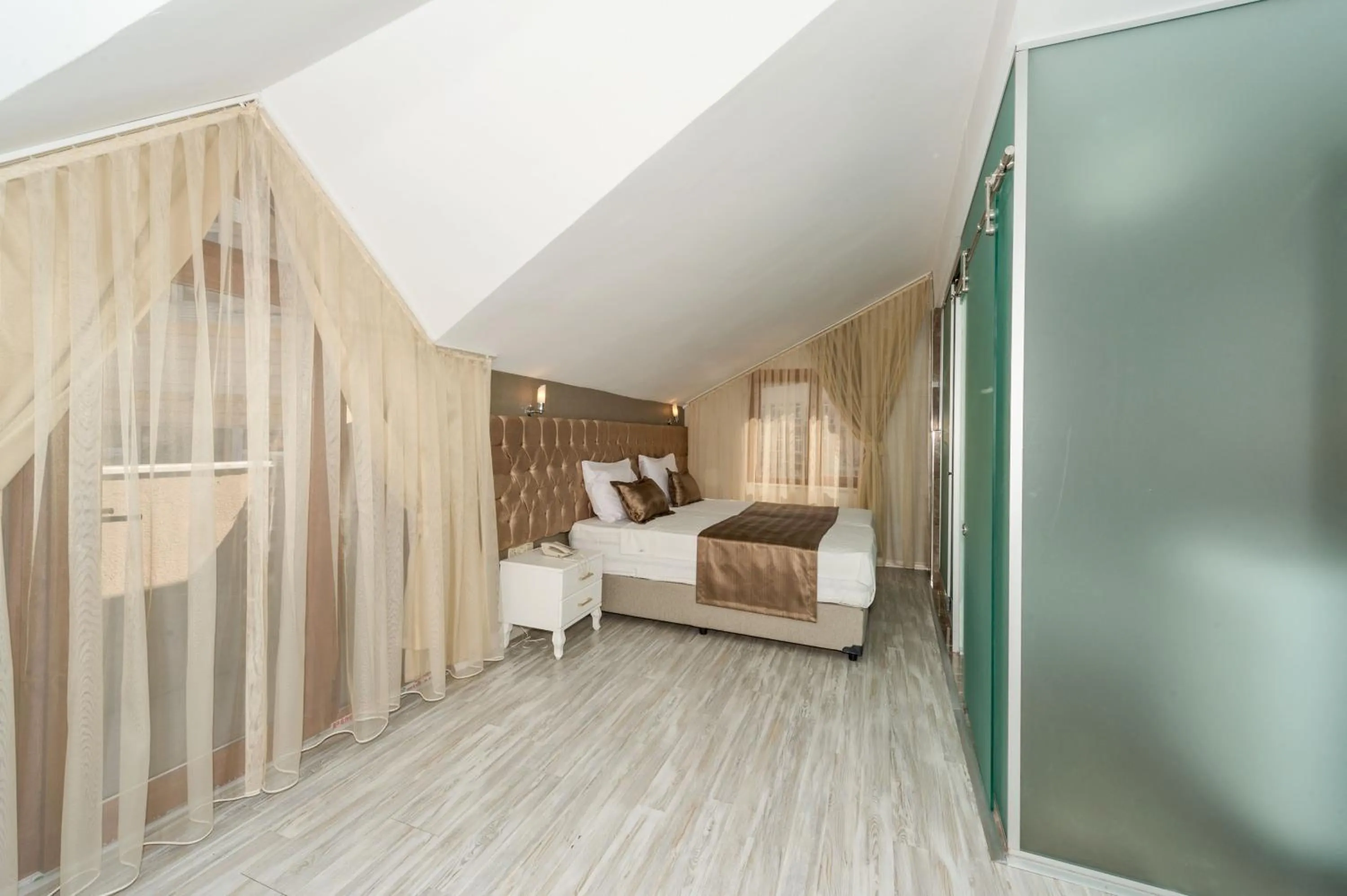 Decorative detail in Grand Pamir Hotel