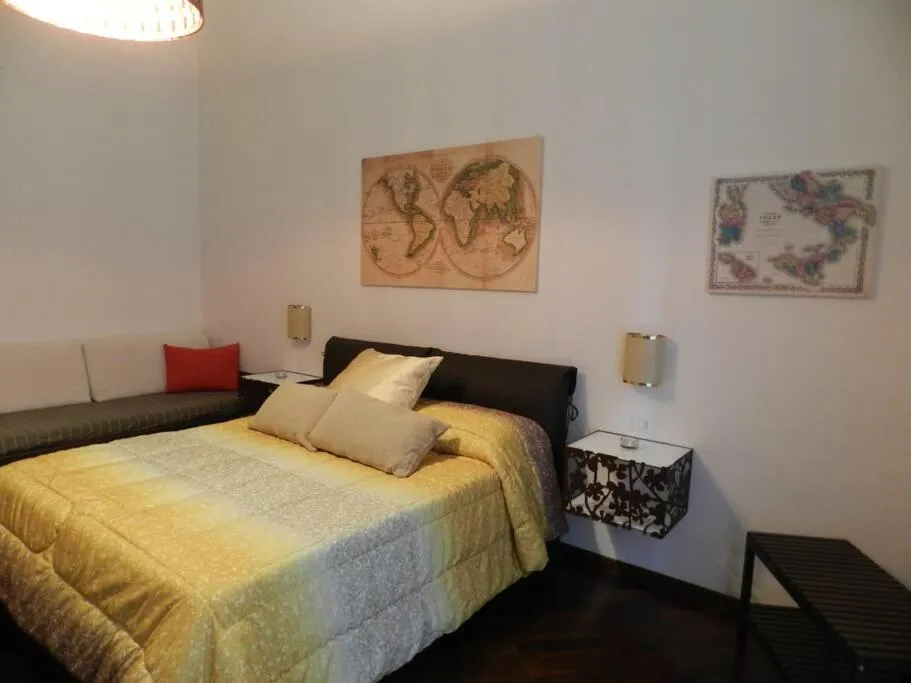 Bed in B&B Domus Garibaldi