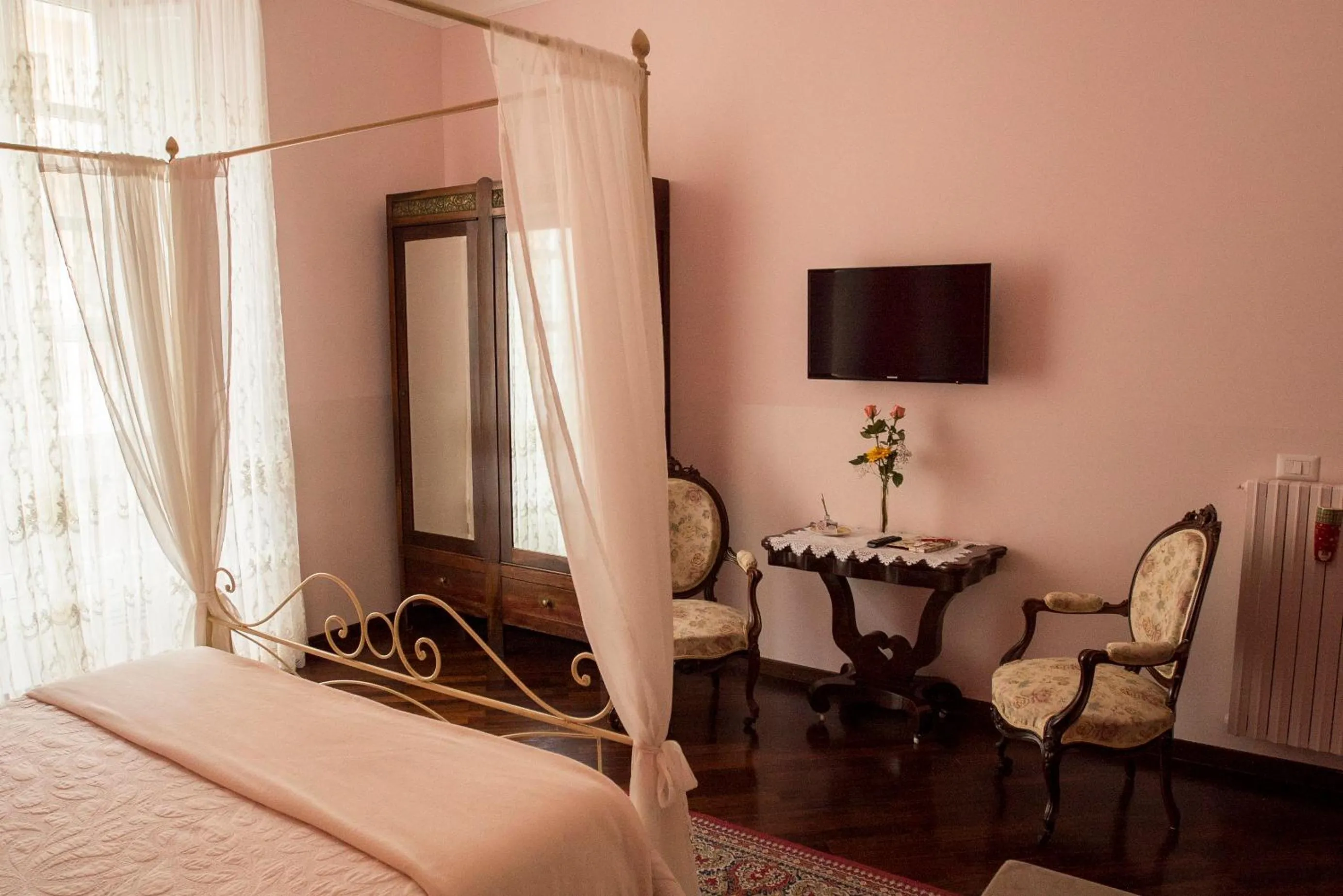 Bed in B&B Domus Garibaldi