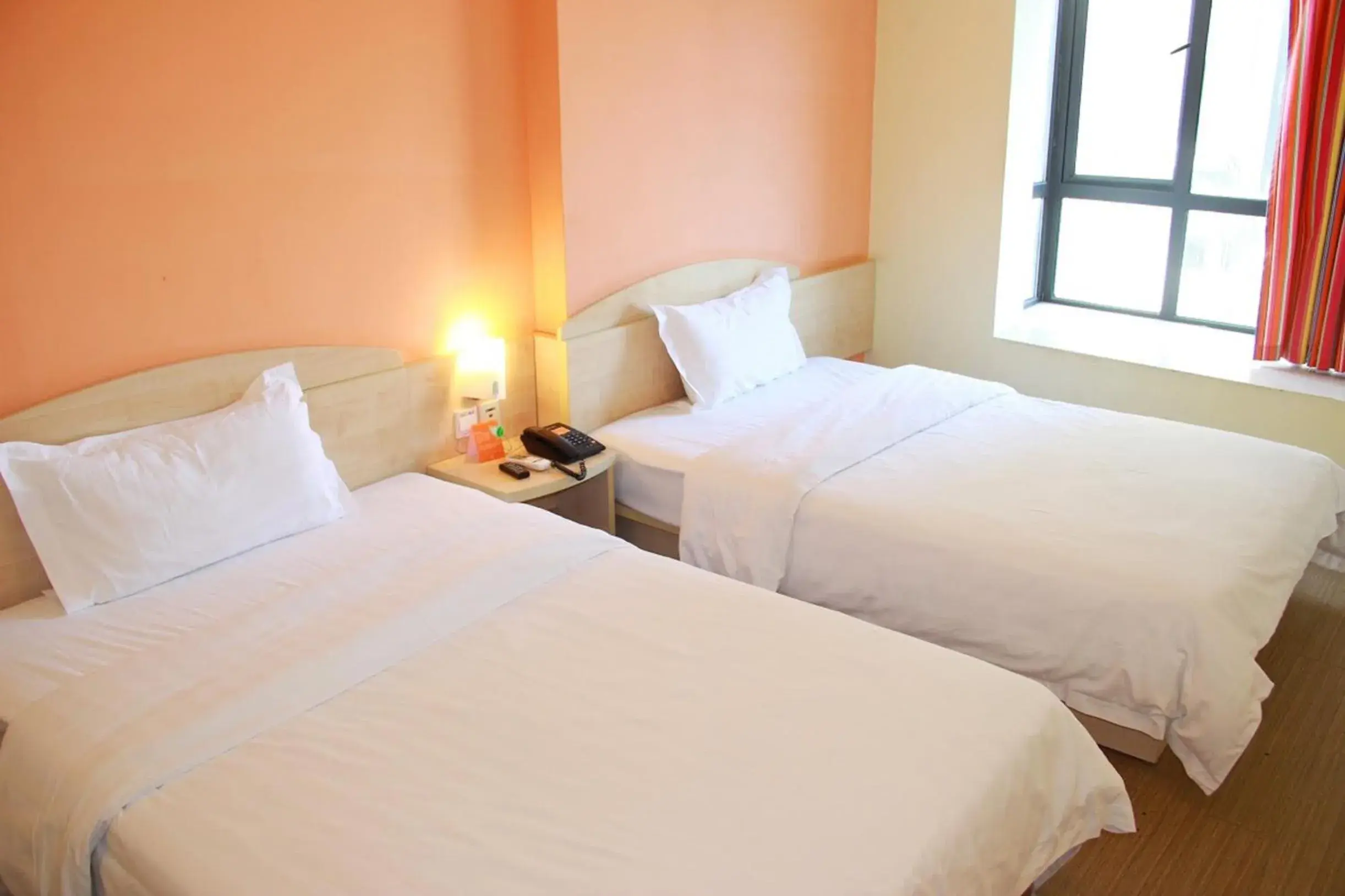 Bed in 7Days Inn Nanchang Jiangxi University of Finance and Economics, Branch 2 Bed in 7Days Inn Nanchang Jiangxi University of Finance and Economics, Branch 2