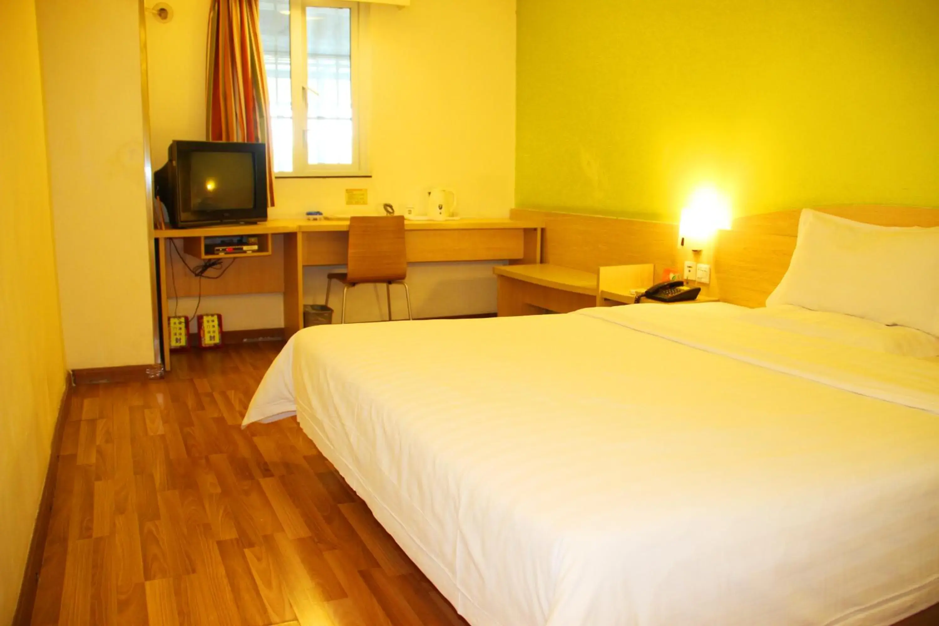 Day in 7Days Inn Wuchang Railway Station Day in 7Days Inn Wuchang Railway Station