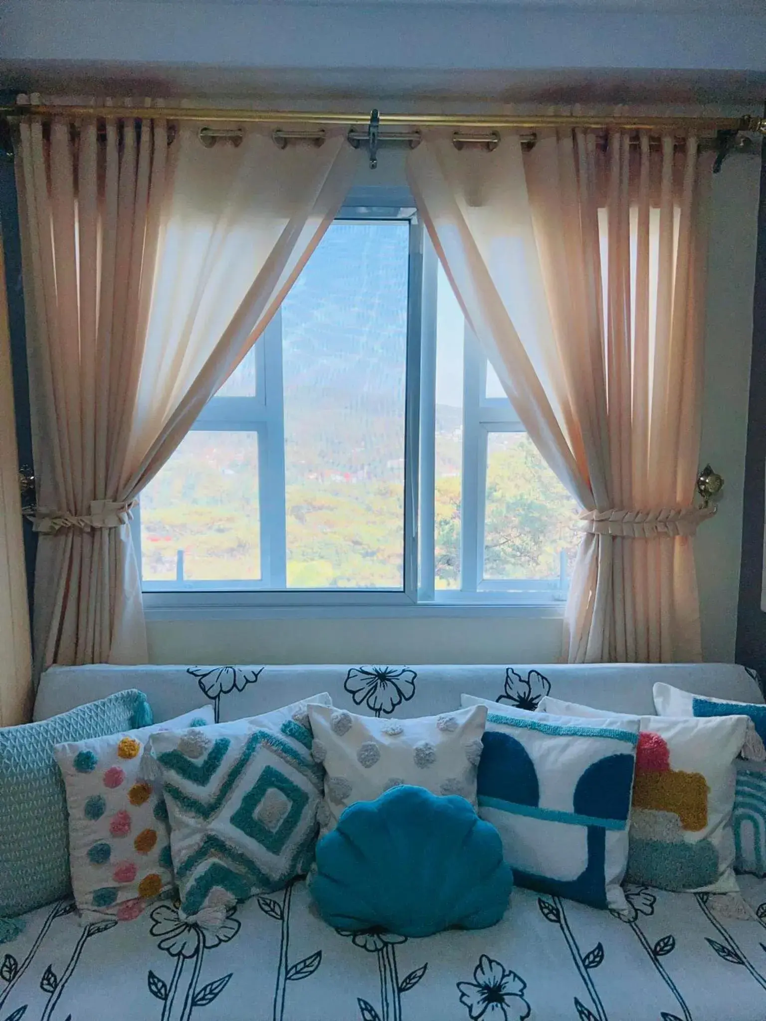 Studio - Sleeps 5 - Parking - Wifi Studio - Sleeps 5 - Parking - Wifi