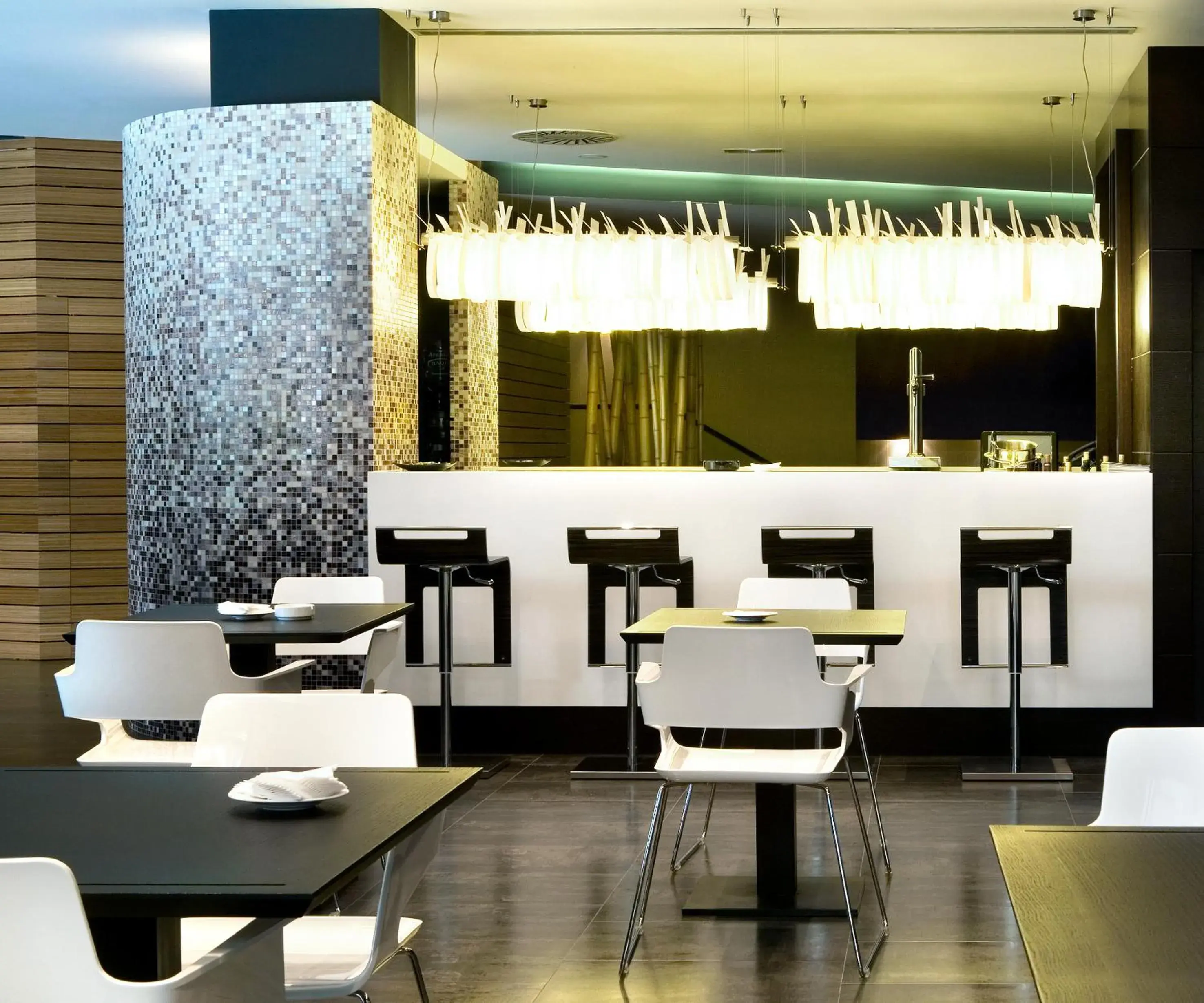 Restaurant/places to eat in Silken Gran Teatro Restaurant/places to eat in Silken Gran Teatro