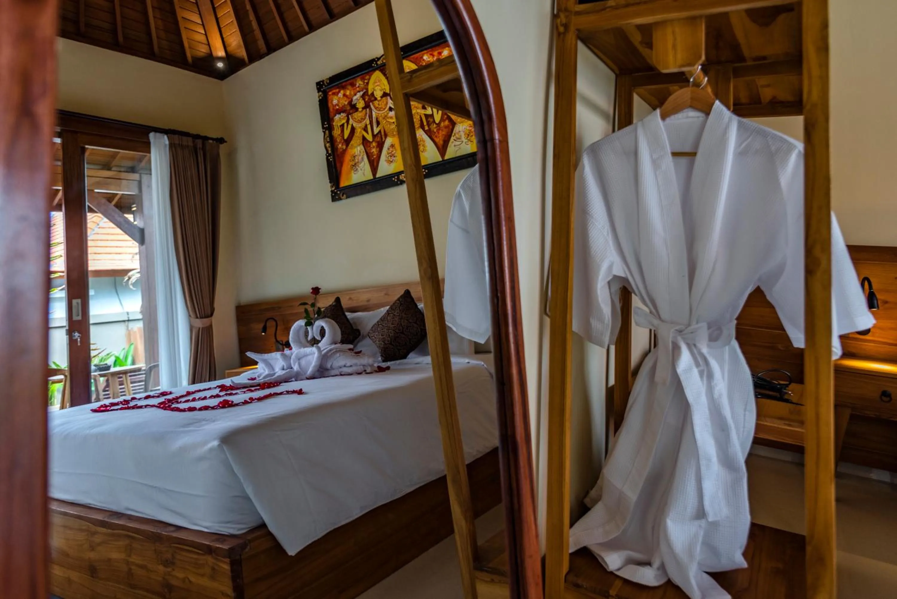 Bed in Umayonk Villa Ubud by Dhananjaya Hospitality
