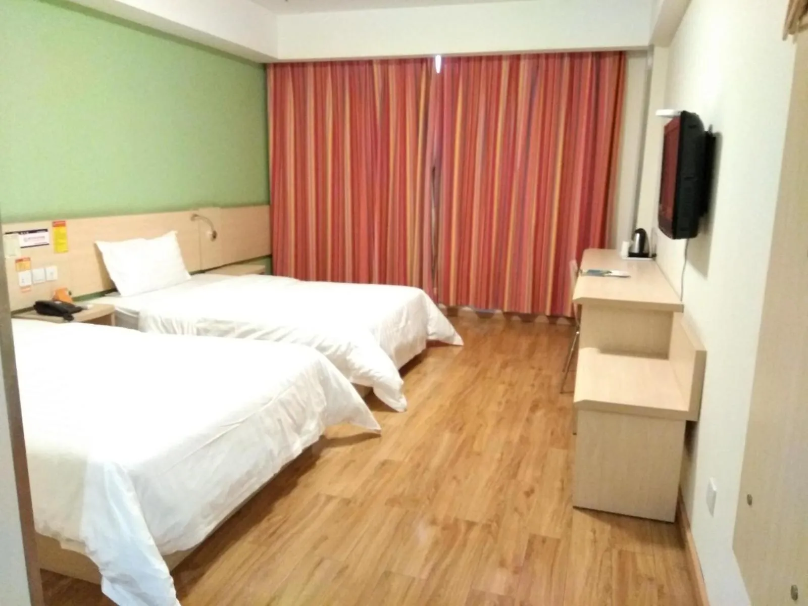 Bed in 7Days Inn Chongqing Wanzhou District Gaosun Pond Chongbai