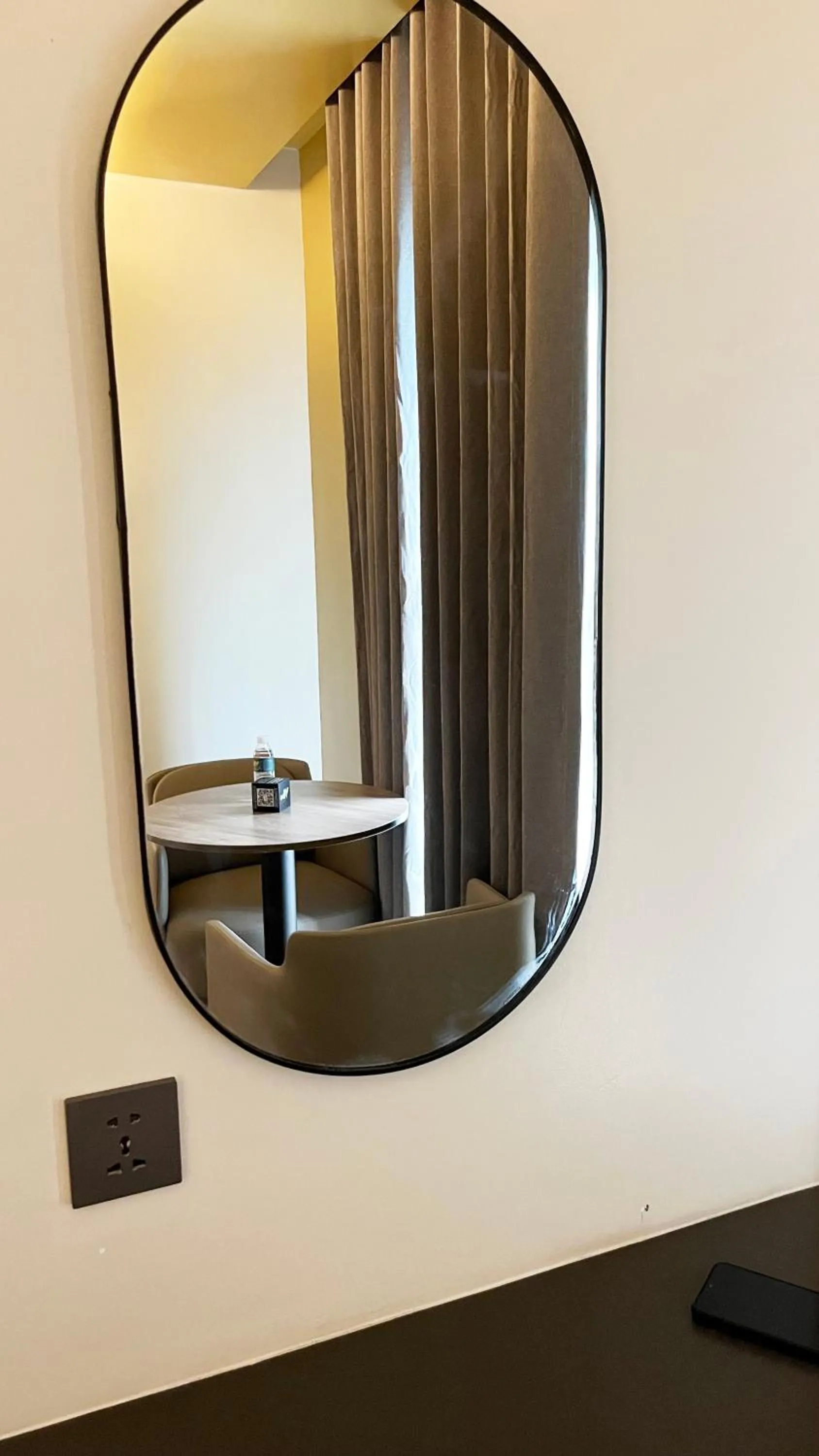 Bedroom in Vibe Hotel Alabang