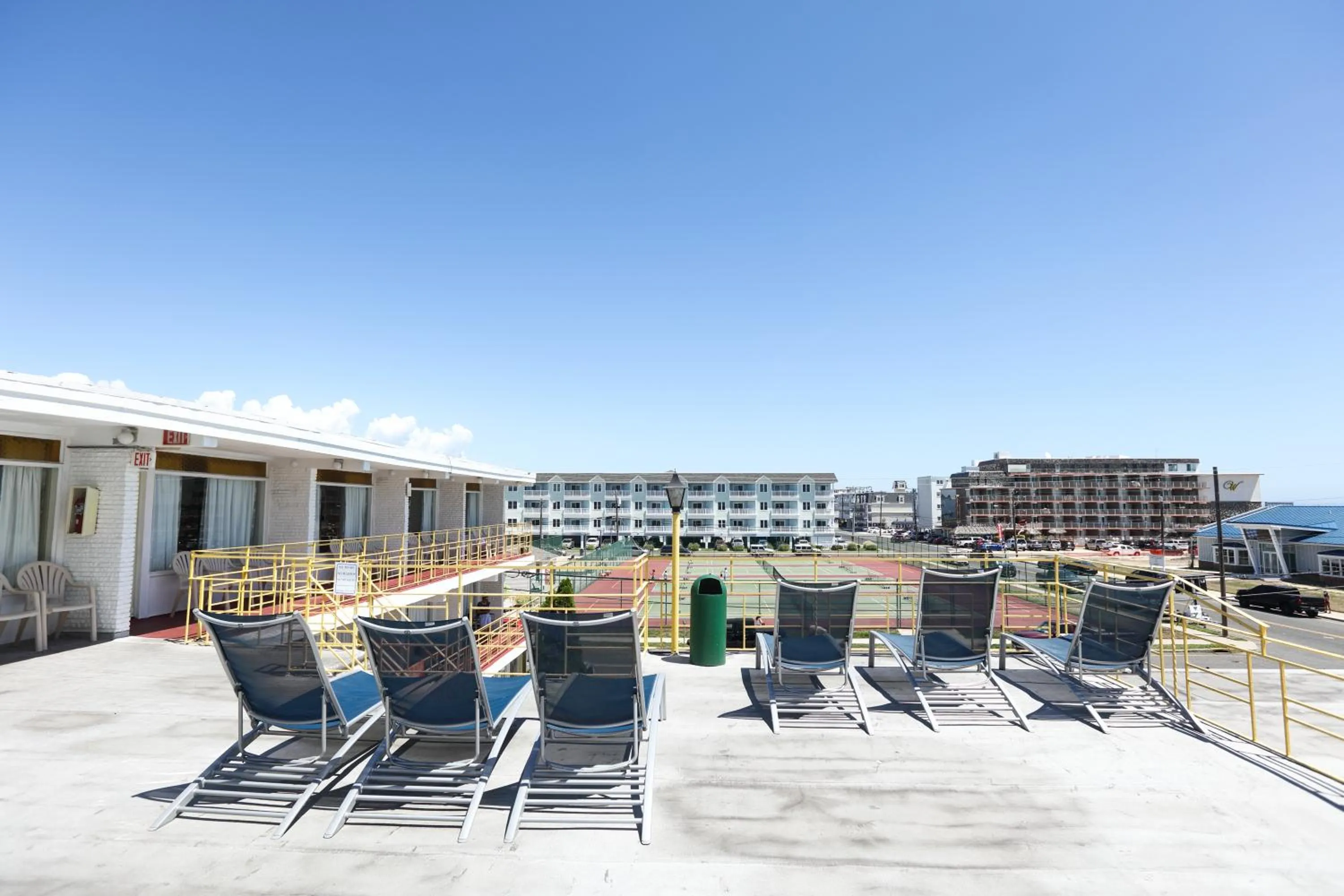 Patio in Viking Motel