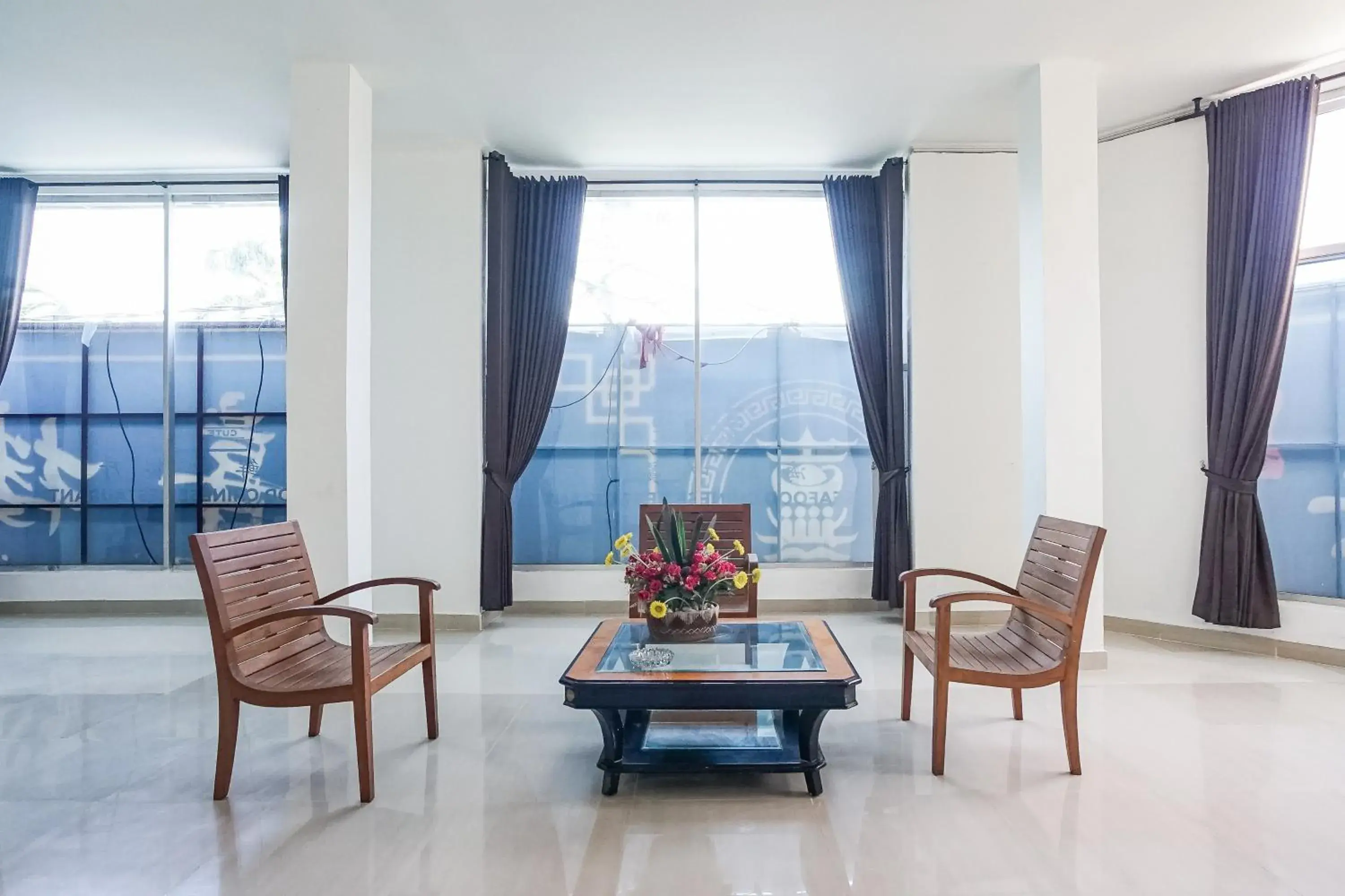 Property building in Prima Inn Property building in Prima Inn