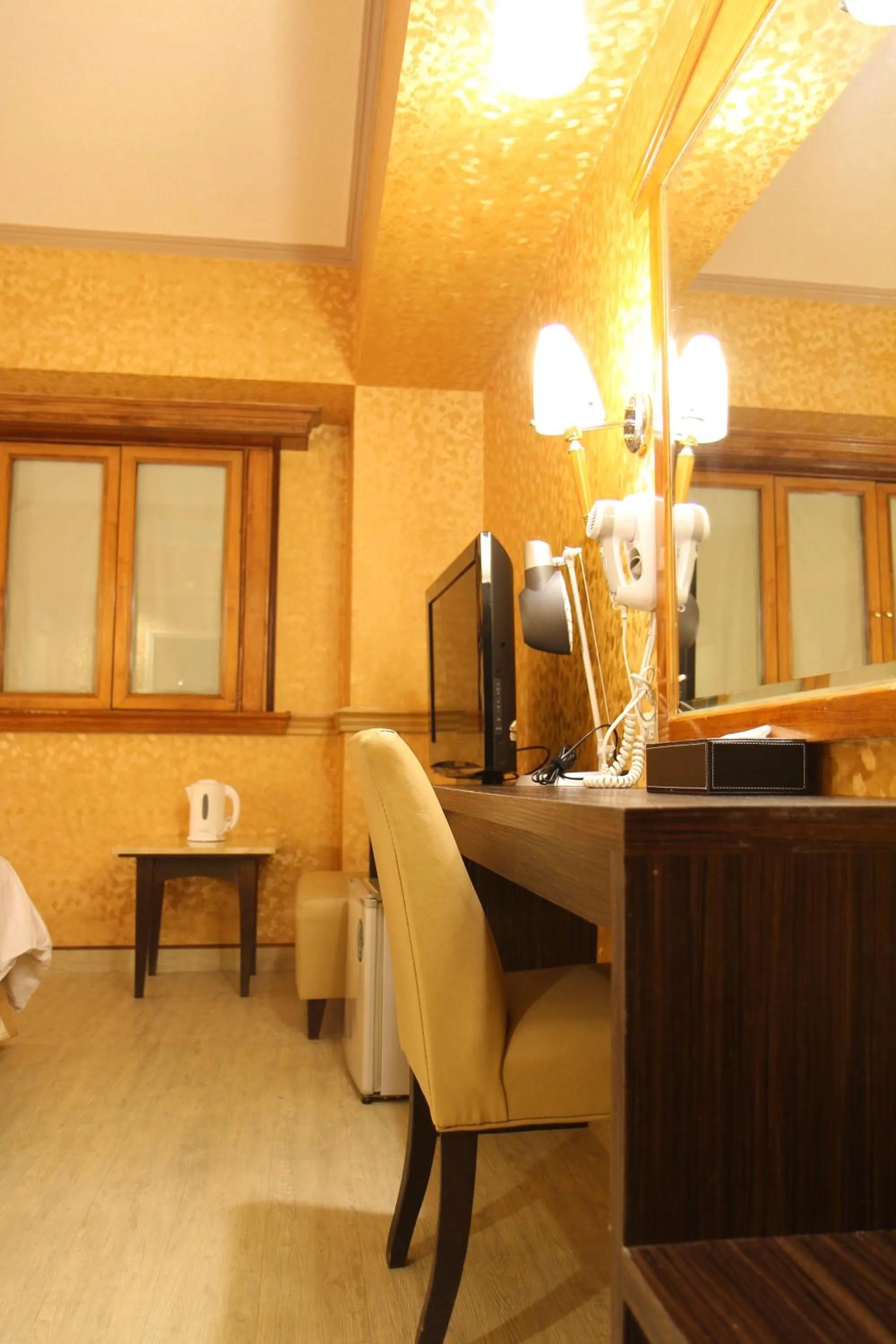 Photo of the whole room in Goodness Hotel