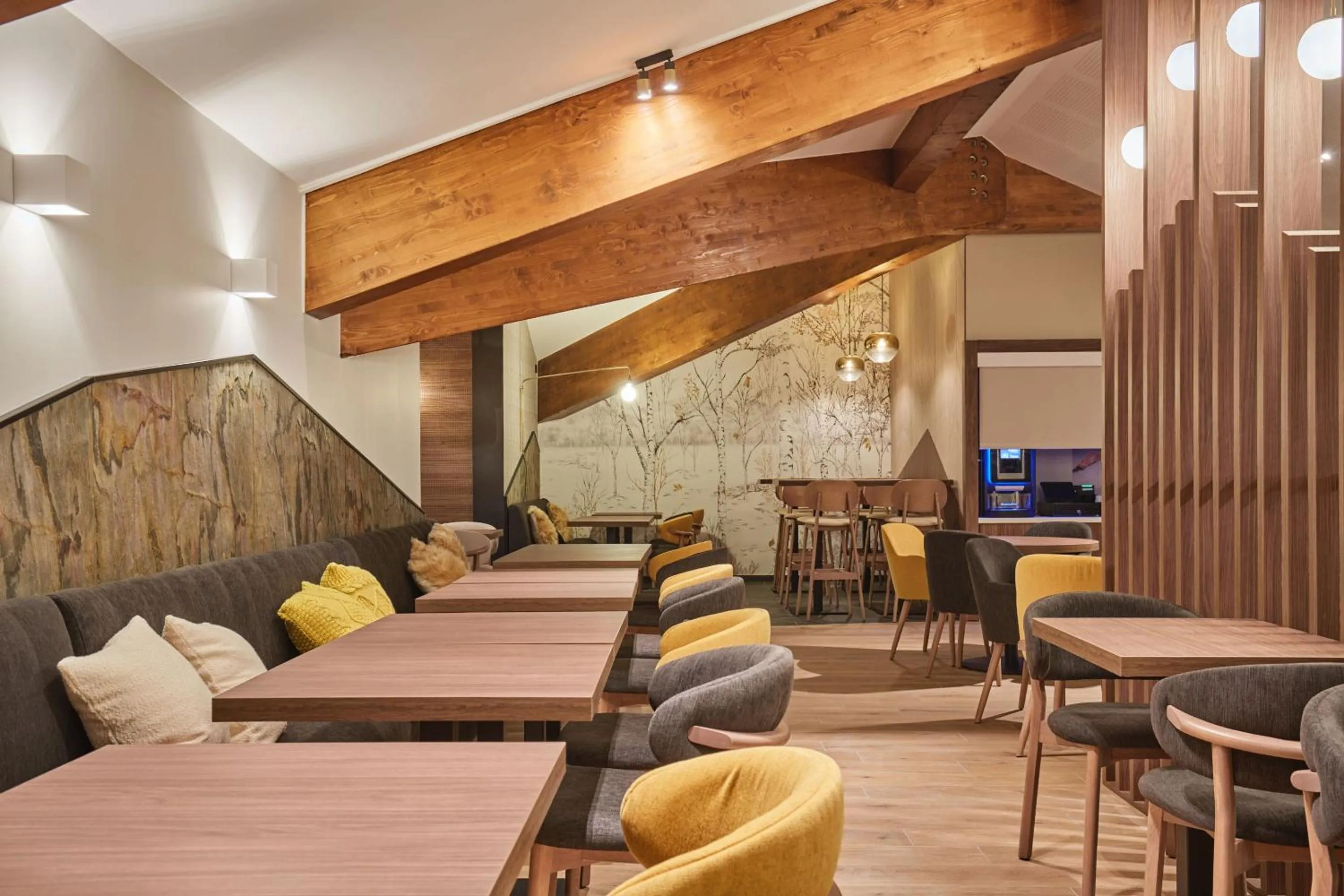 Restaurant/places to eat in Hotel L'Ecrin Blanc by Odalys