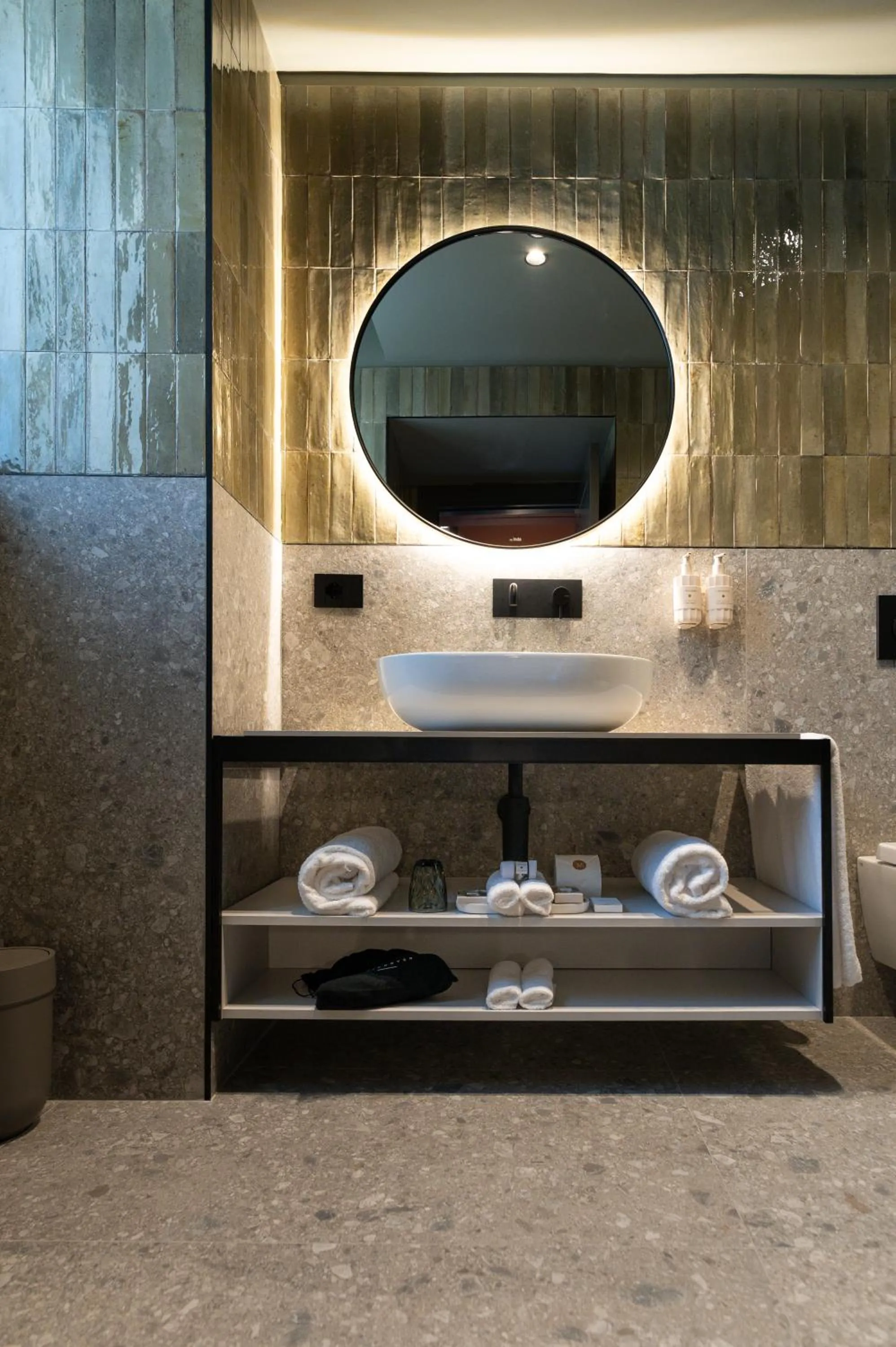 MÍMESIS 11 - Boutique Hotel