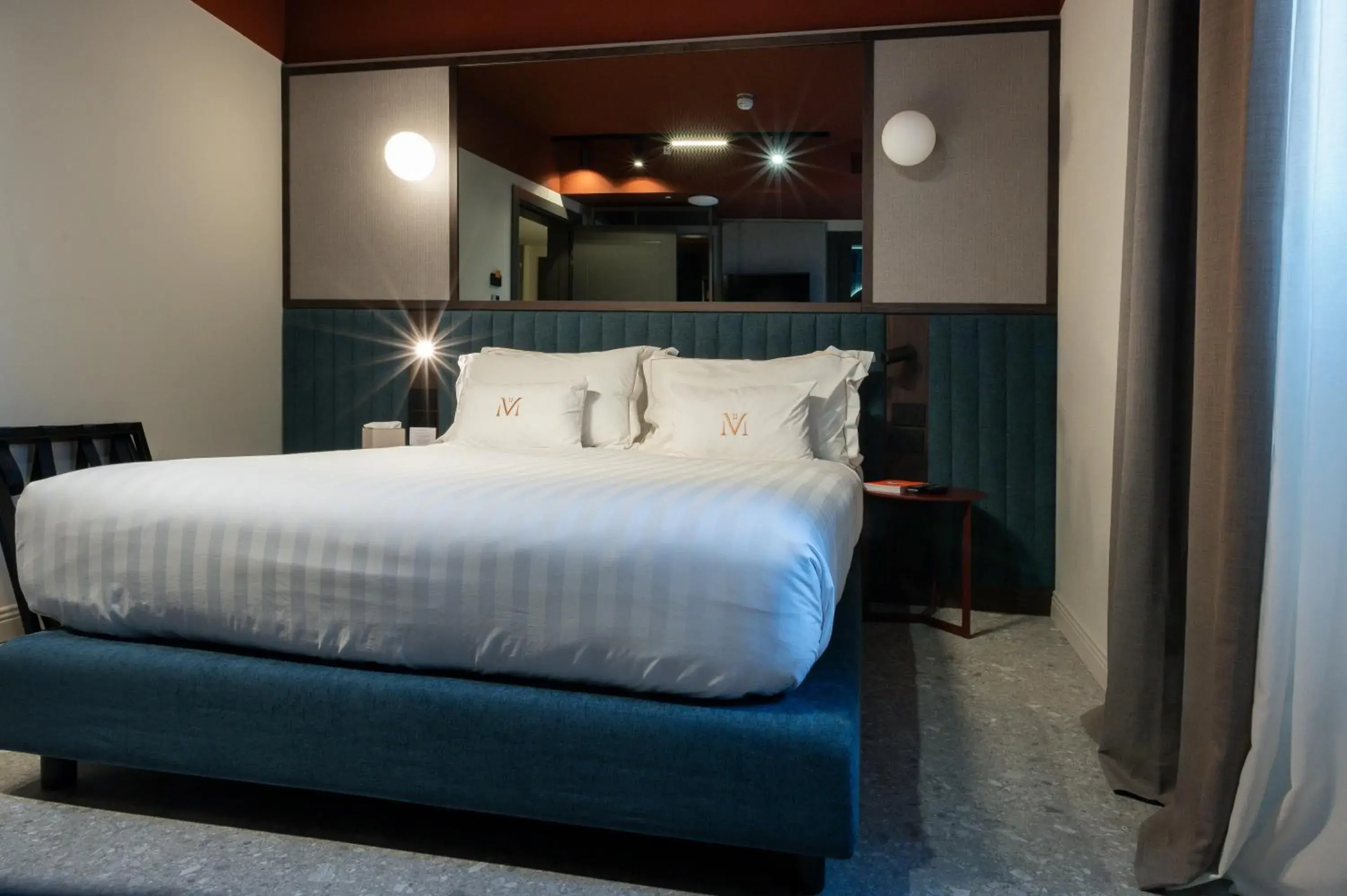 Queen Room in MÍMESIS 11 - Boutique Hotel Queen Room in MÍMESIS 11 - Boutique Hotel