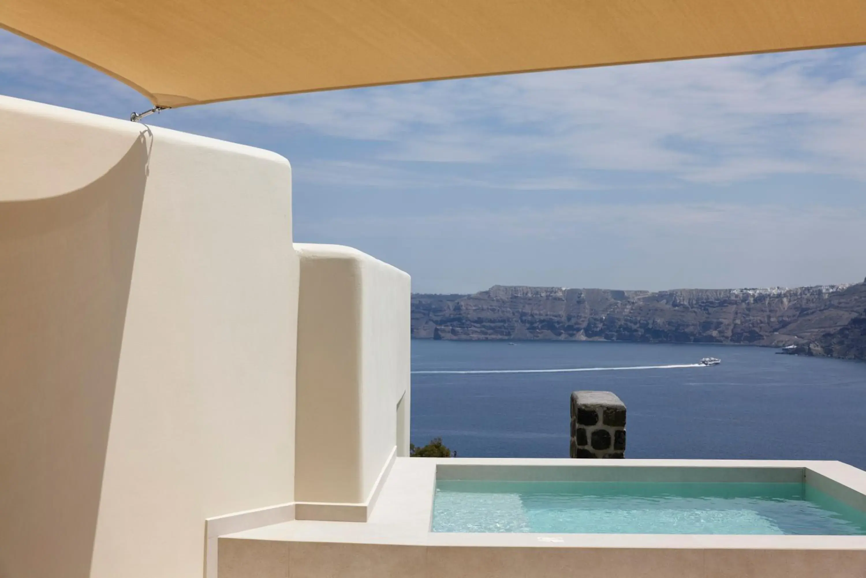 Junior Suite with Sea View in Apanemo Hotel & Suites Junior Suite with Sea View in Apanemo Hotel & Suites