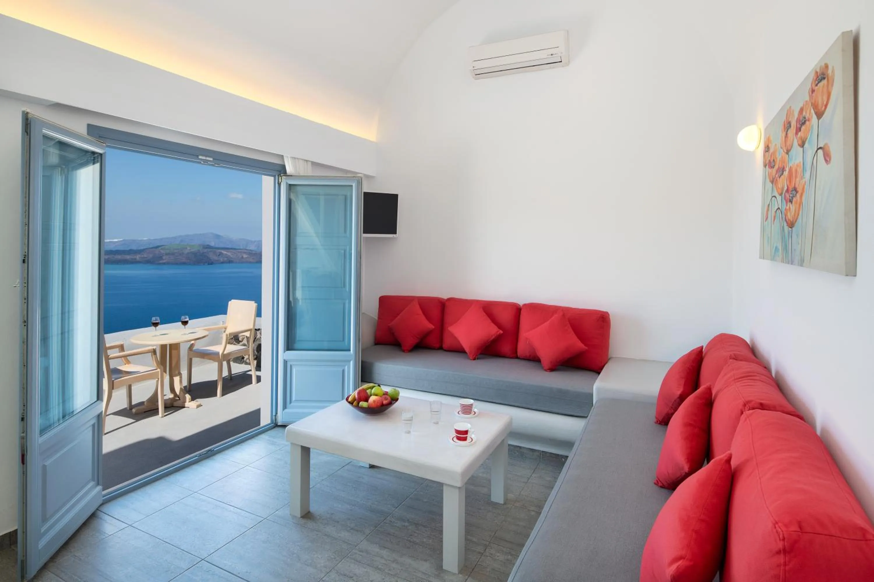 Balcony/Terrace in Apanemo Hotel & Suites