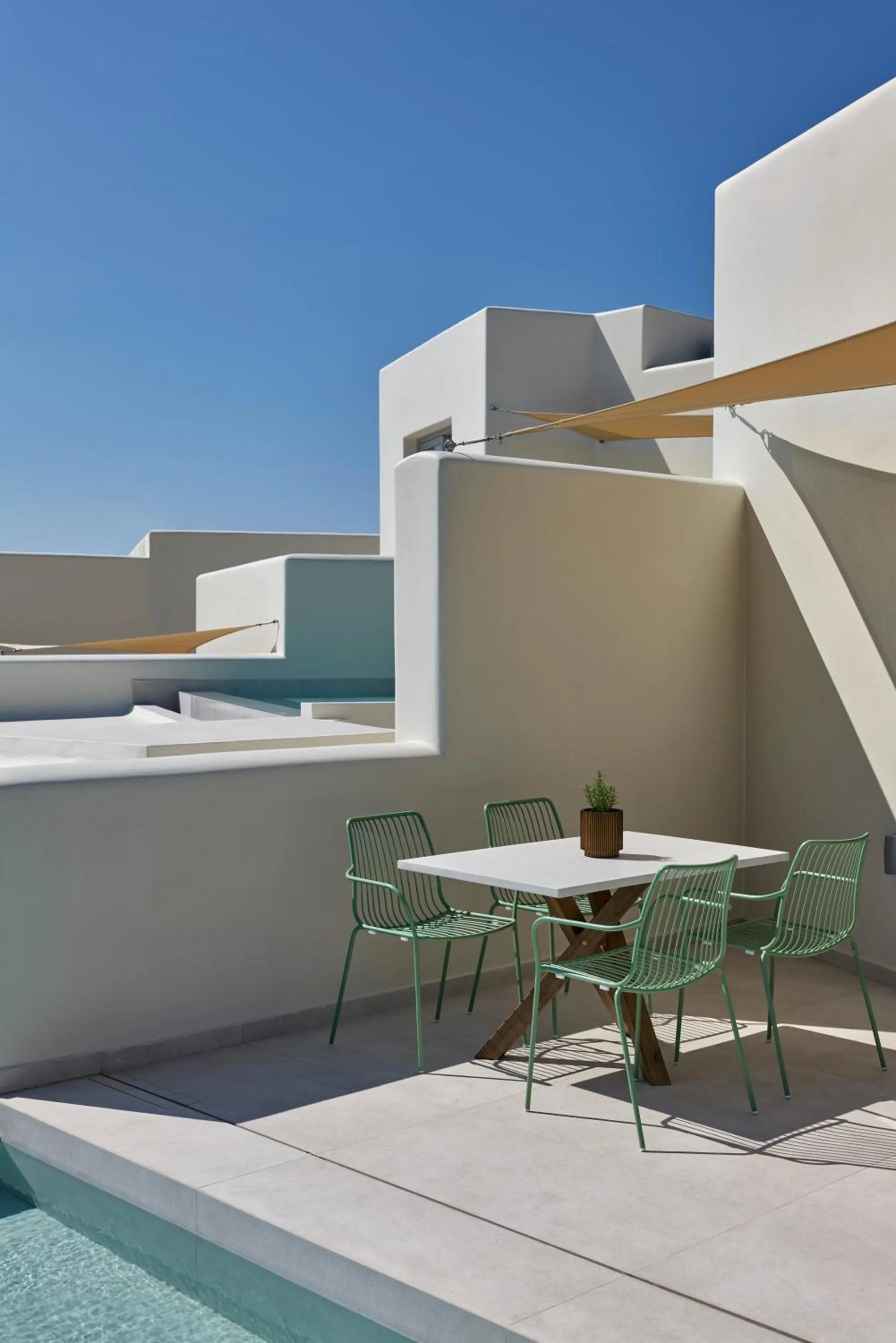 Patio in Apanemo Hotel & Suites