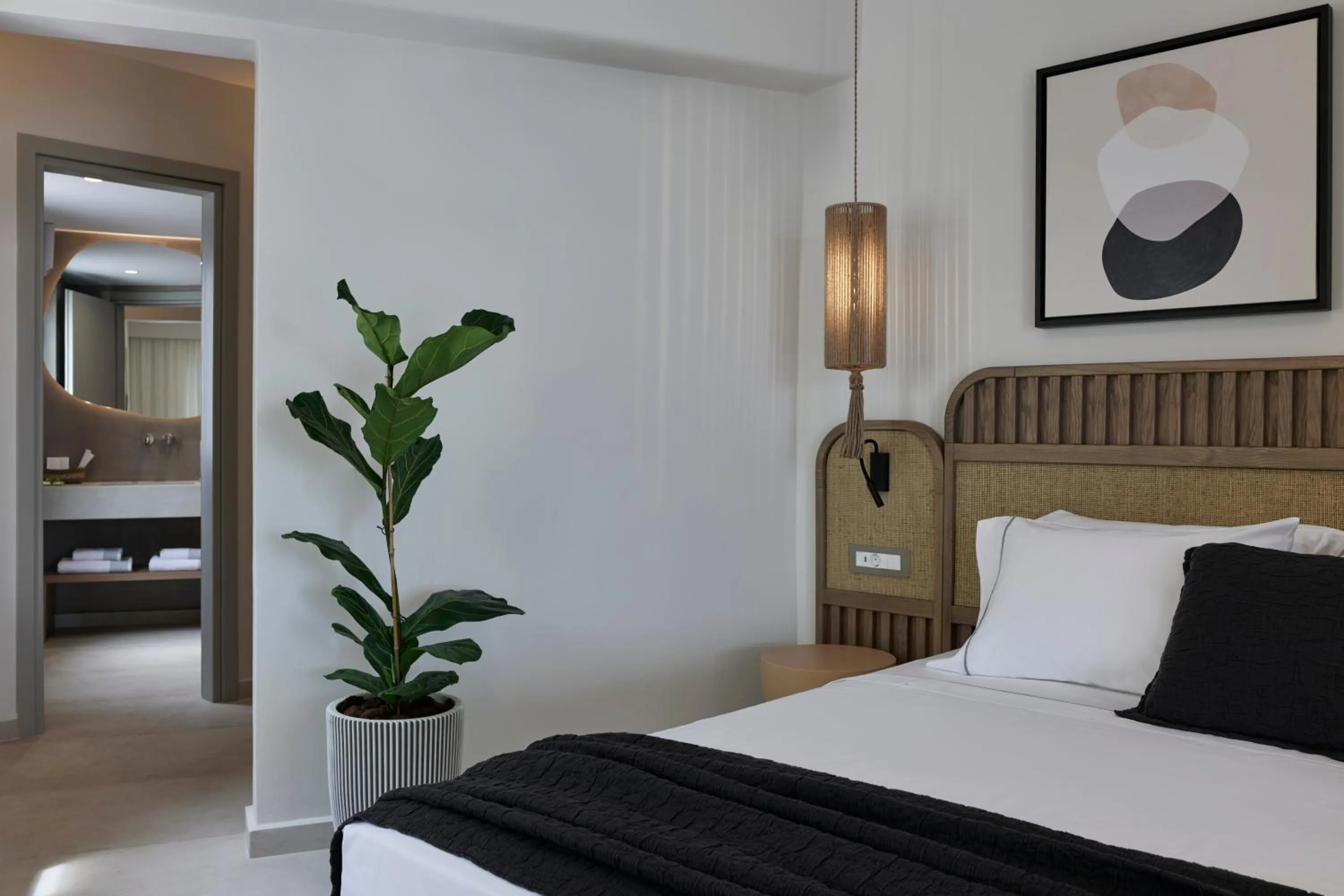 Bedroom, Bed in Apanemo Hotel & Suites