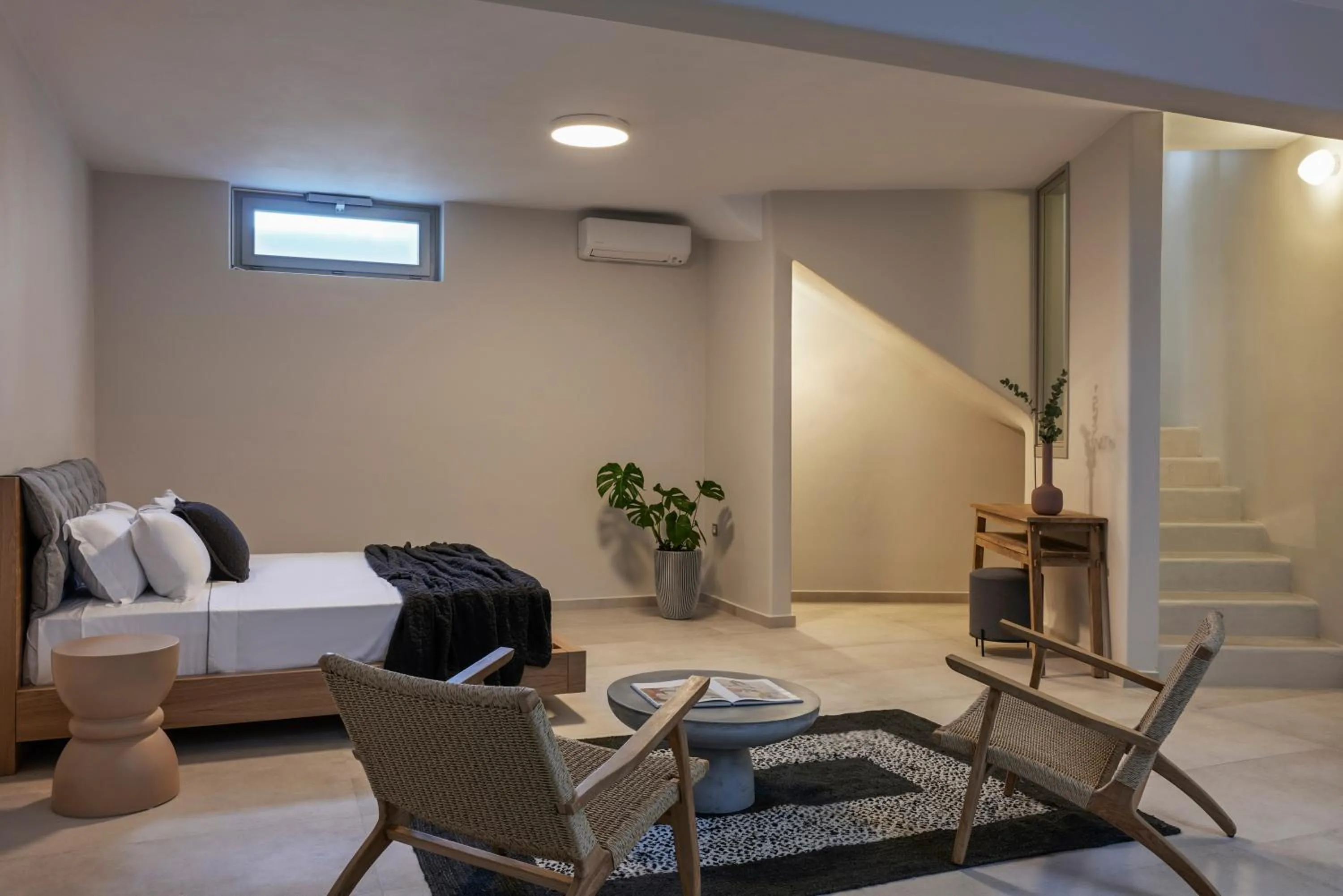 Bedroom, Bed in Apanemo Hotel & Suites