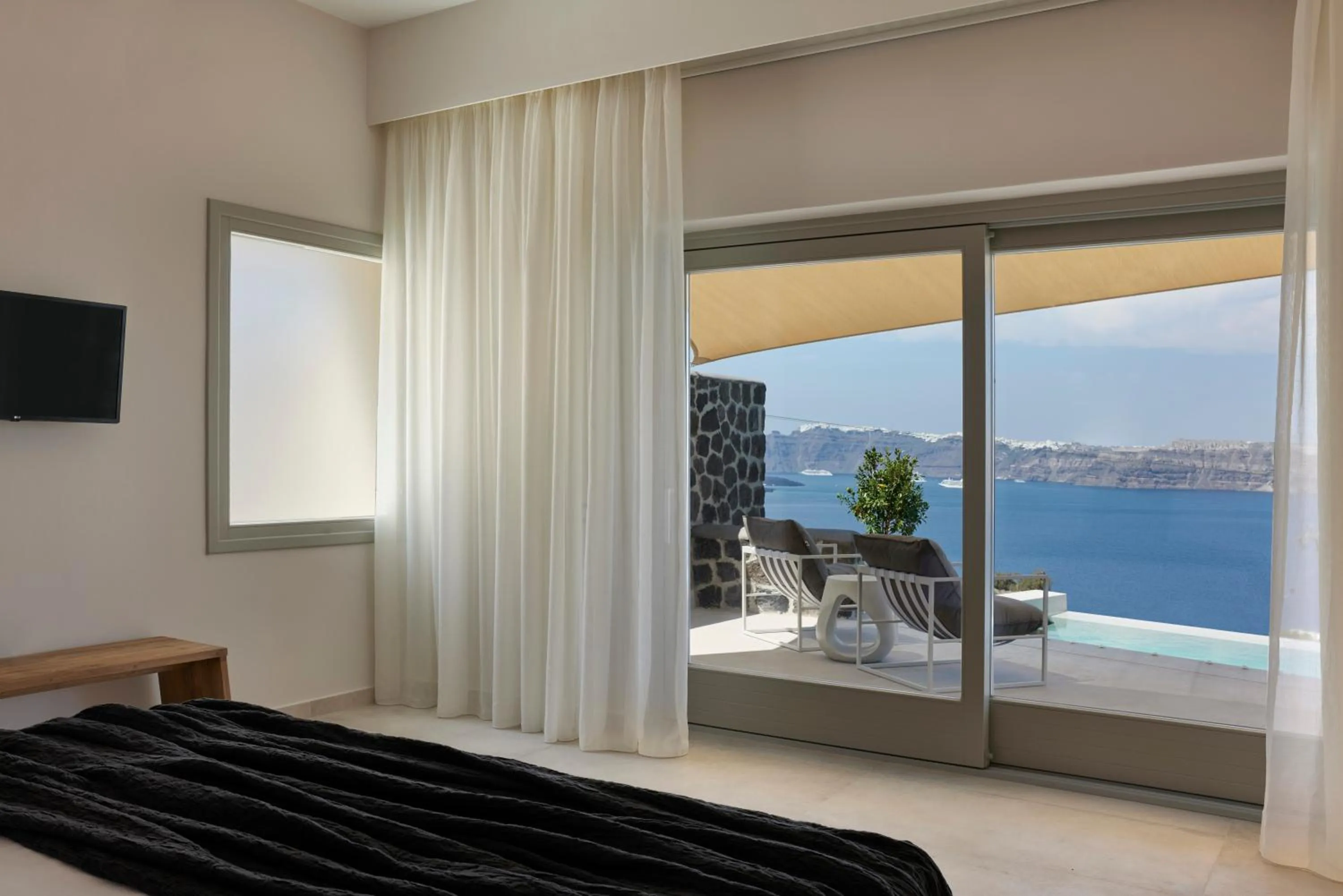 View (from property/room) in Apanemo Hotel & Suites