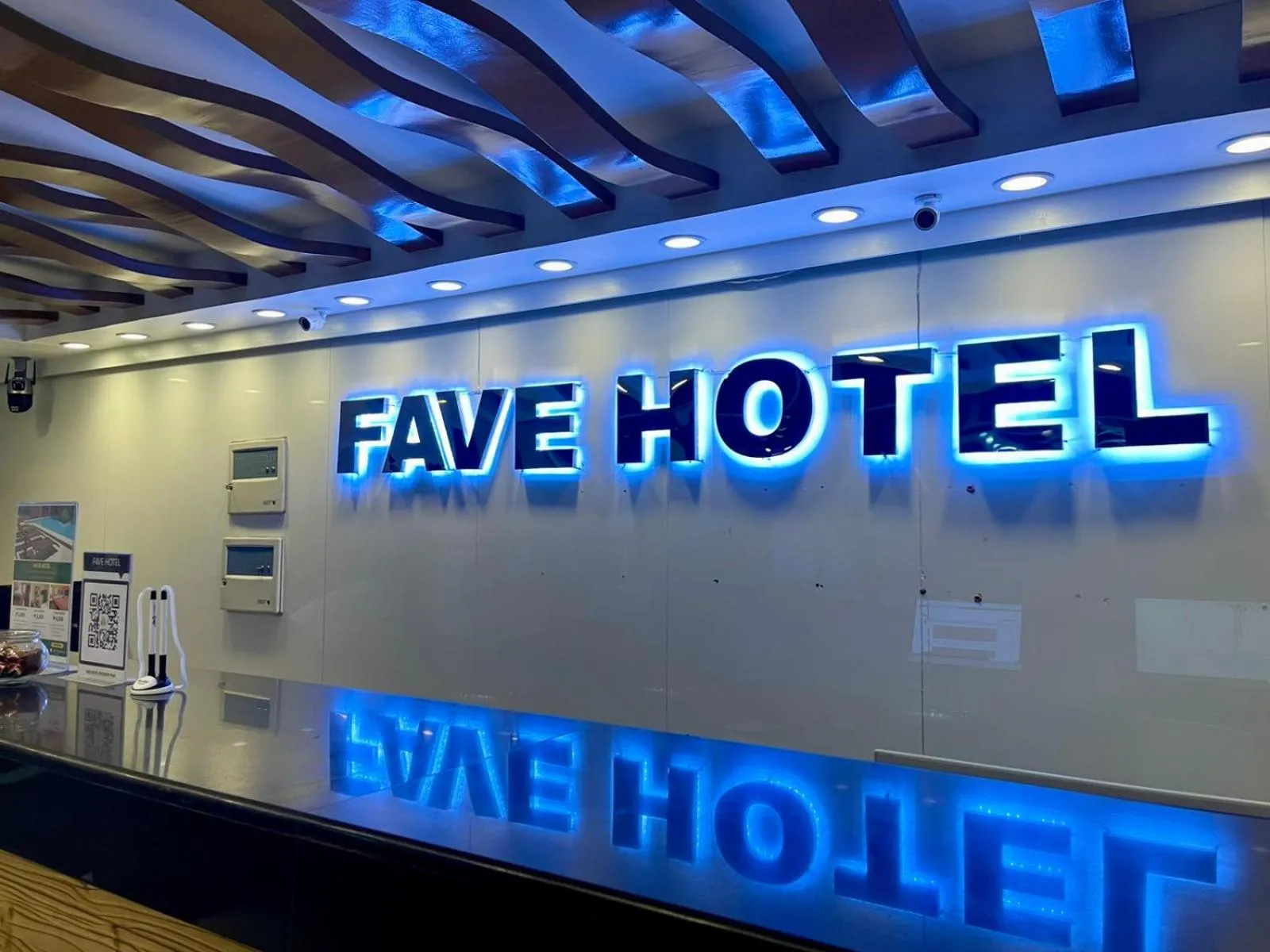 Fave Hotel Angeles City formerly Hotel America