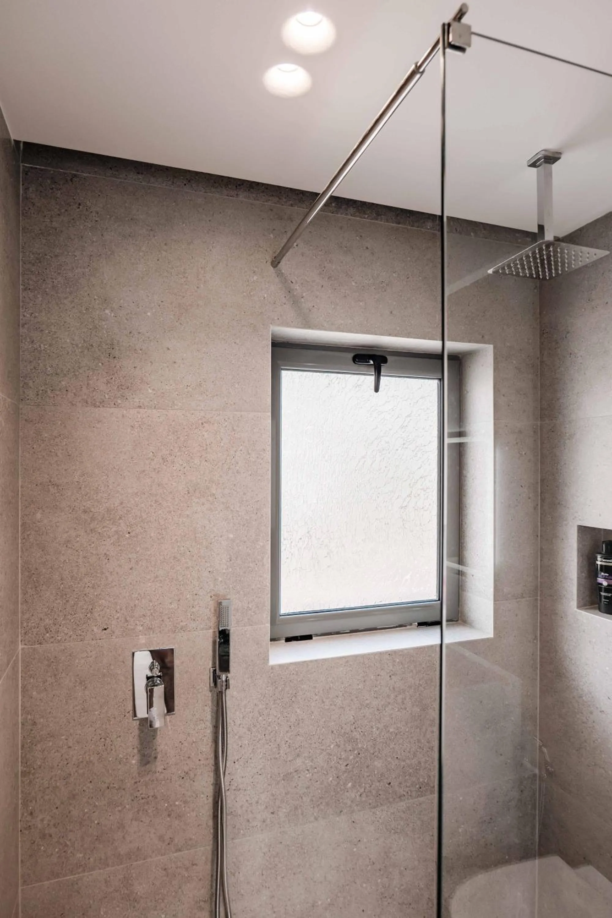 Bathroom in StarLight Apartments 2