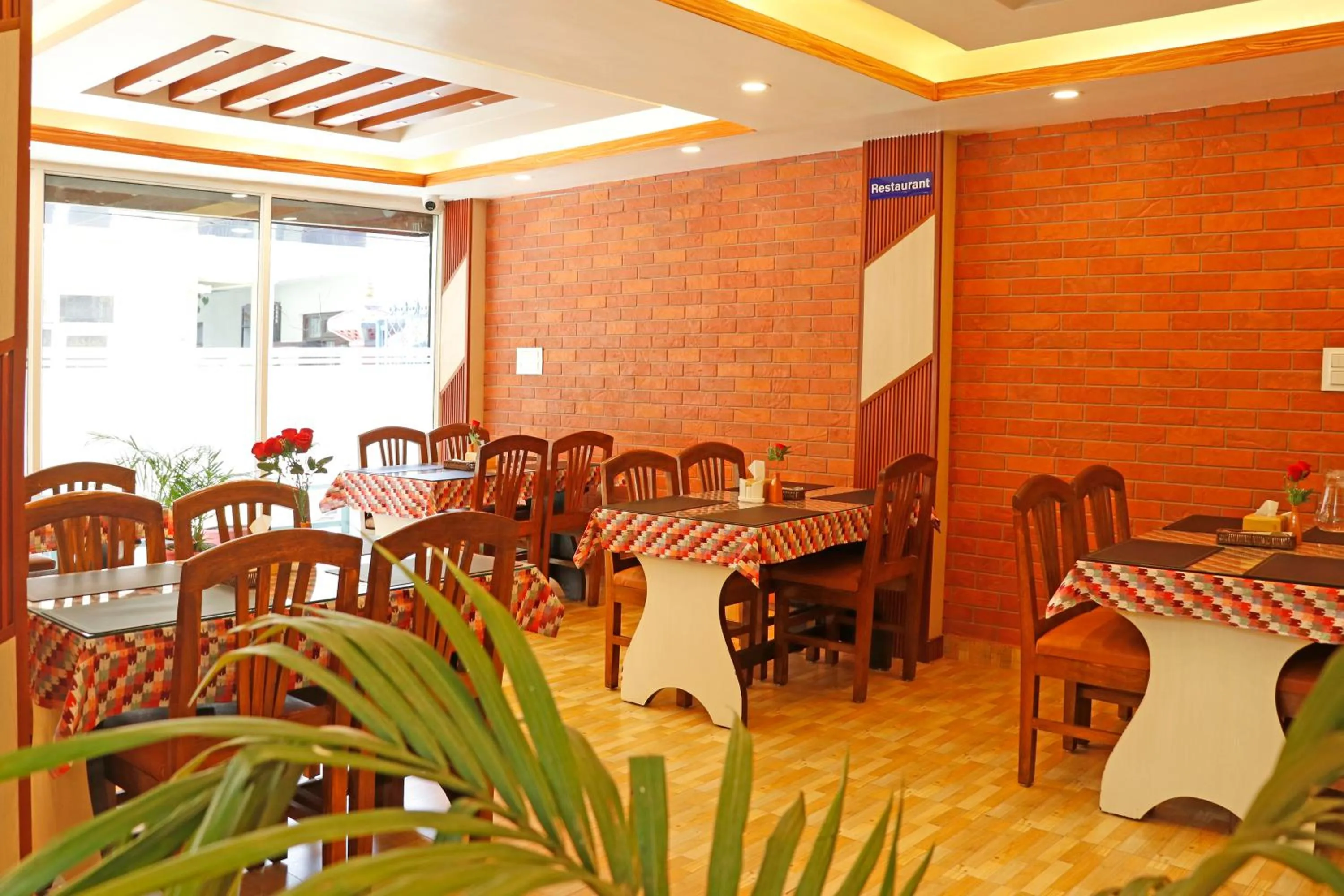 Restaurant/places to eat in Hotel Himalayan BTS