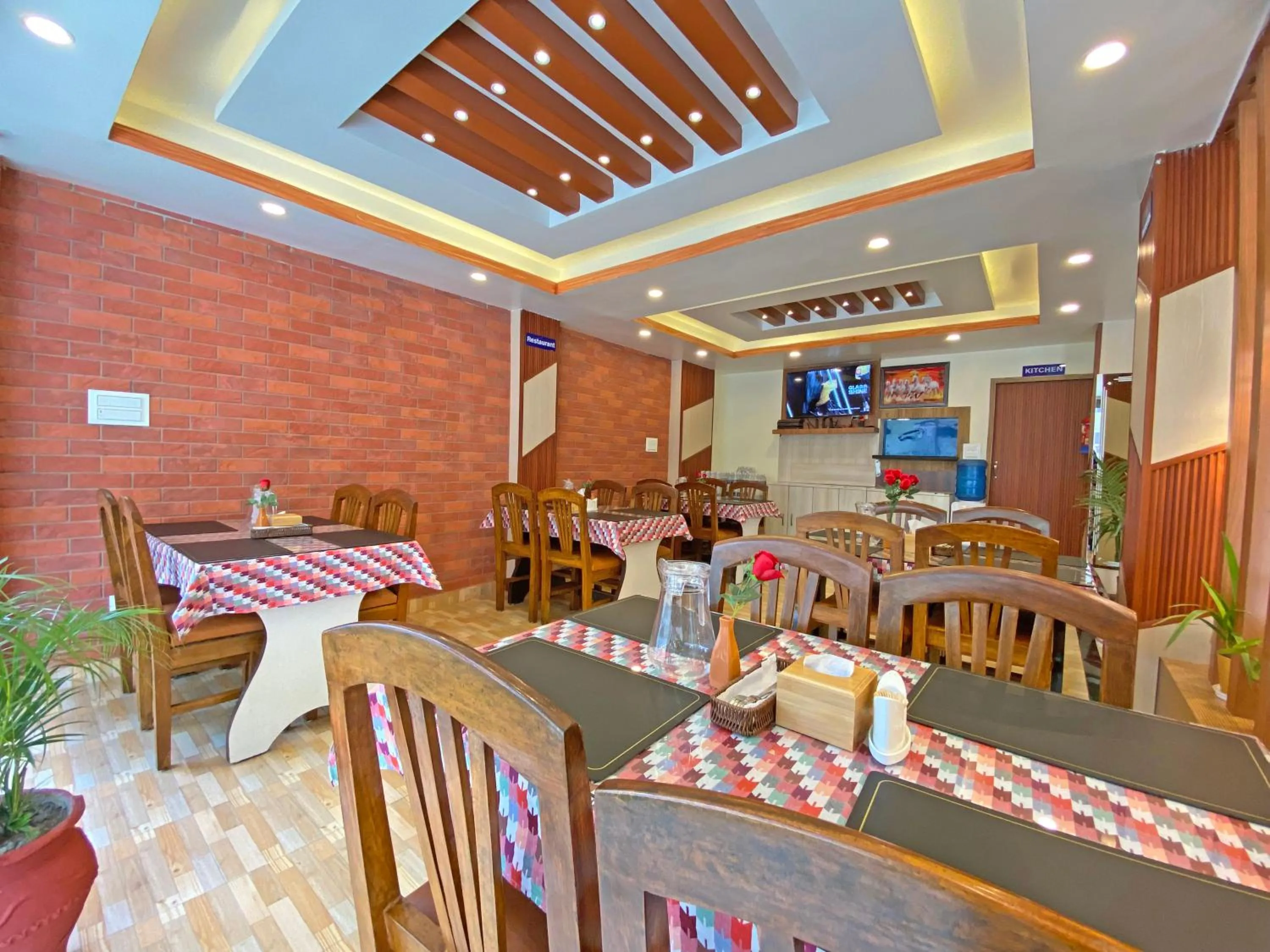 Restaurant/places to eat in Hotel Himalayan BTS