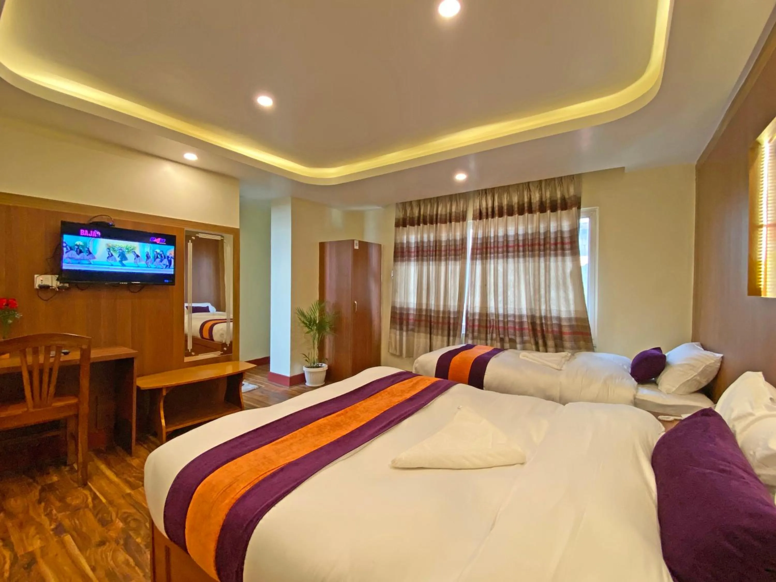 Bed in Hotel Himalayan BTS