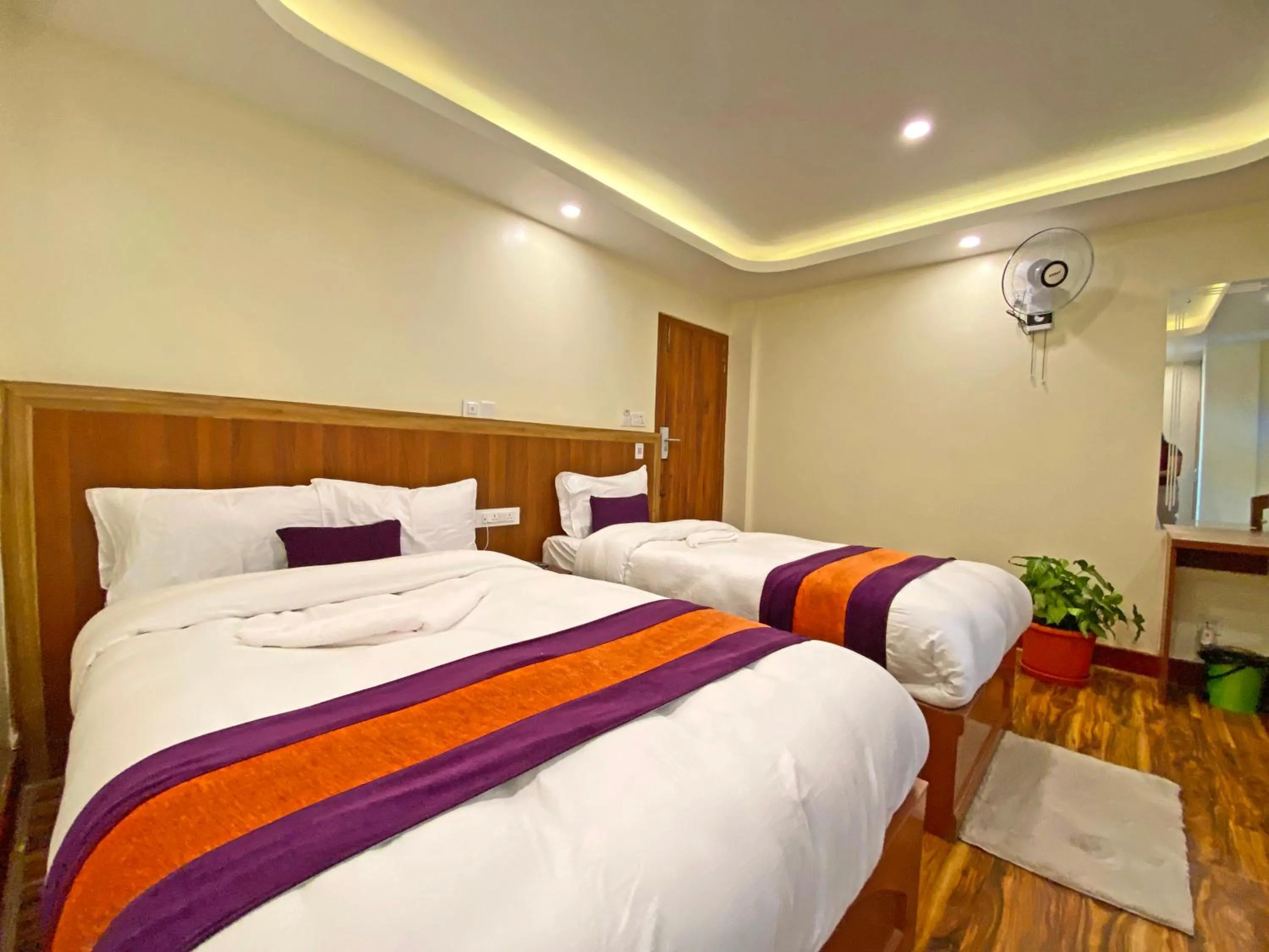 Bed in Hotel Himalayan BTS