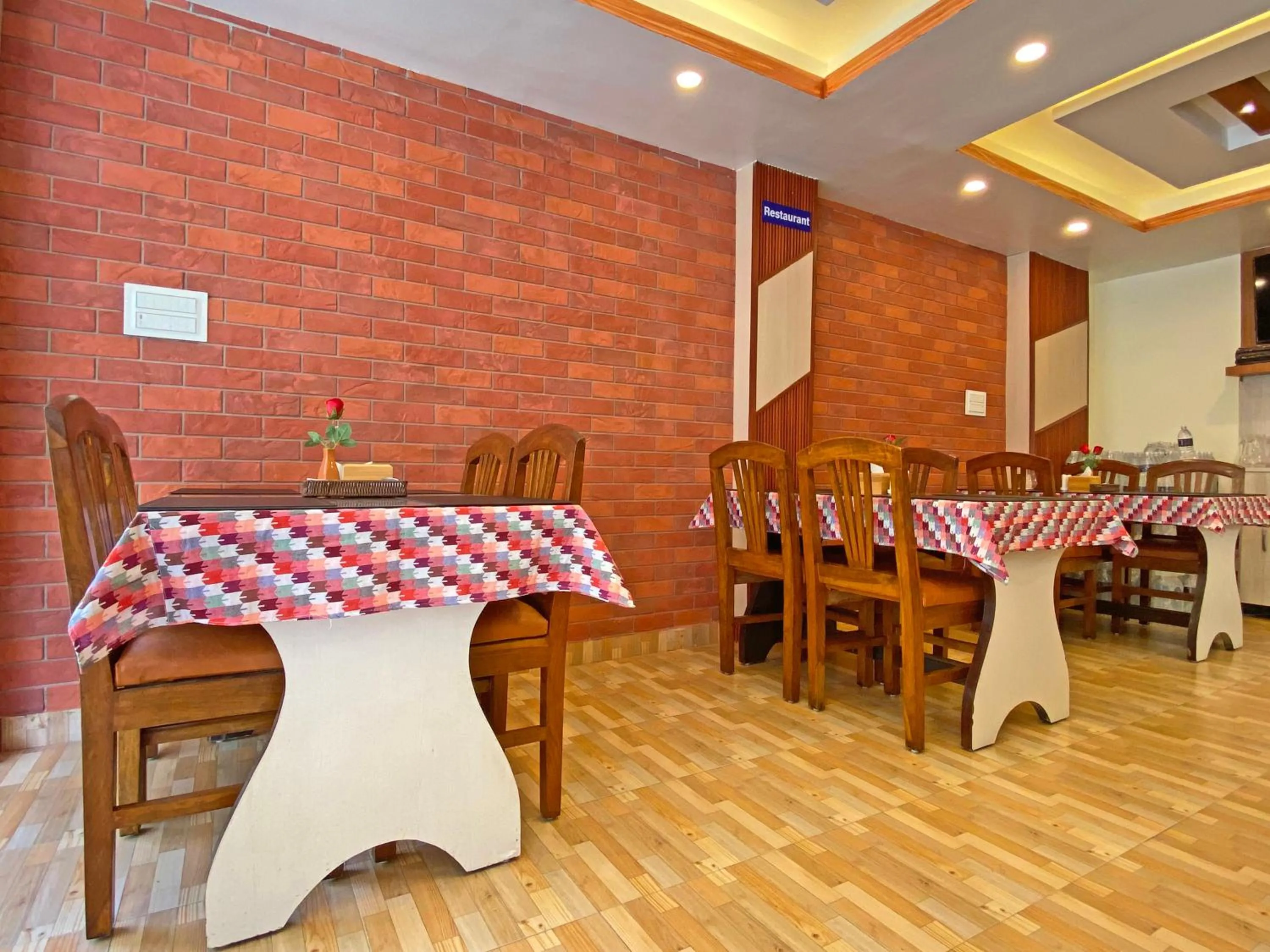 Restaurant/places to eat in Hotel Himalayan BTS