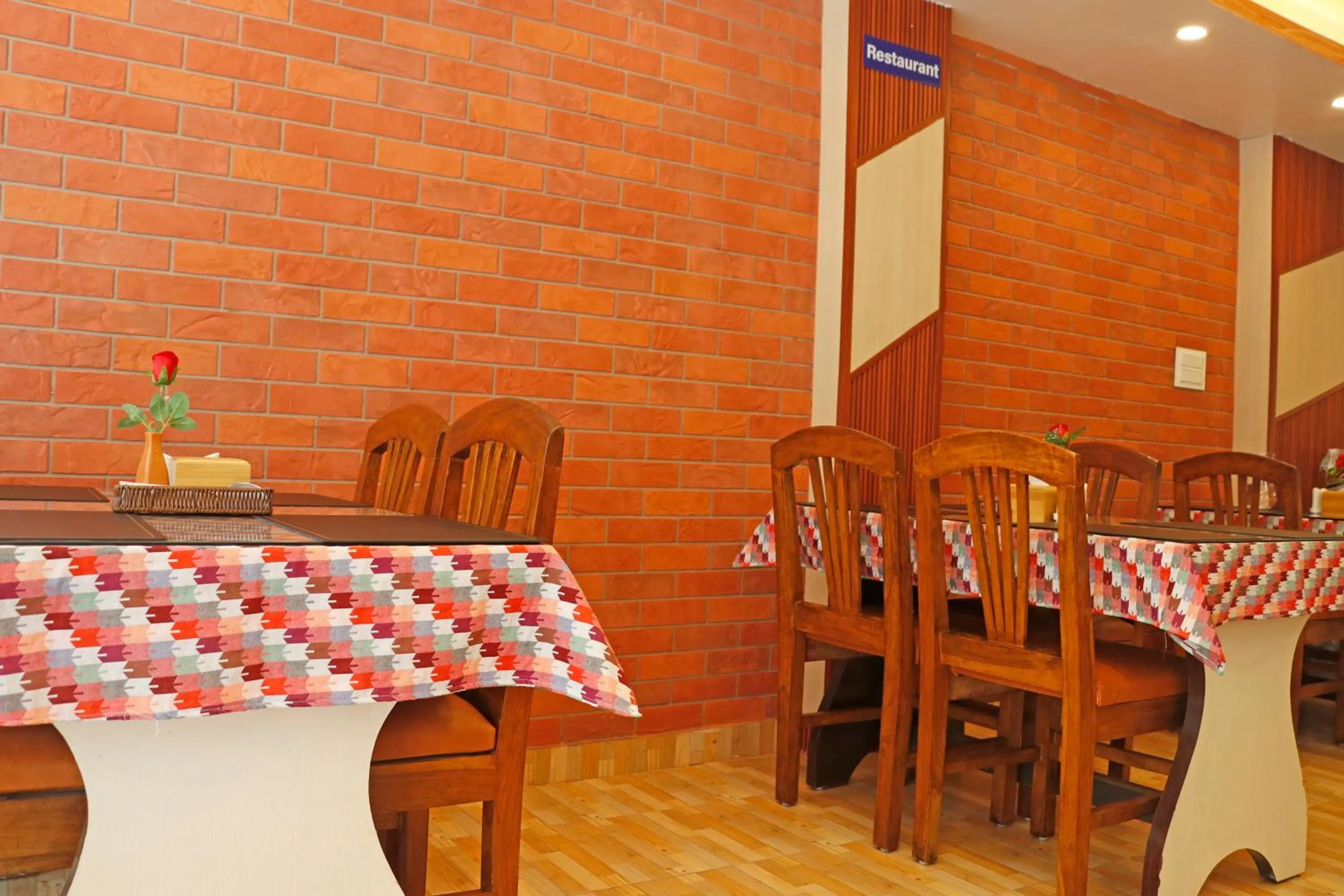 Restaurant/places to eat in Hotel Himalayan BTS