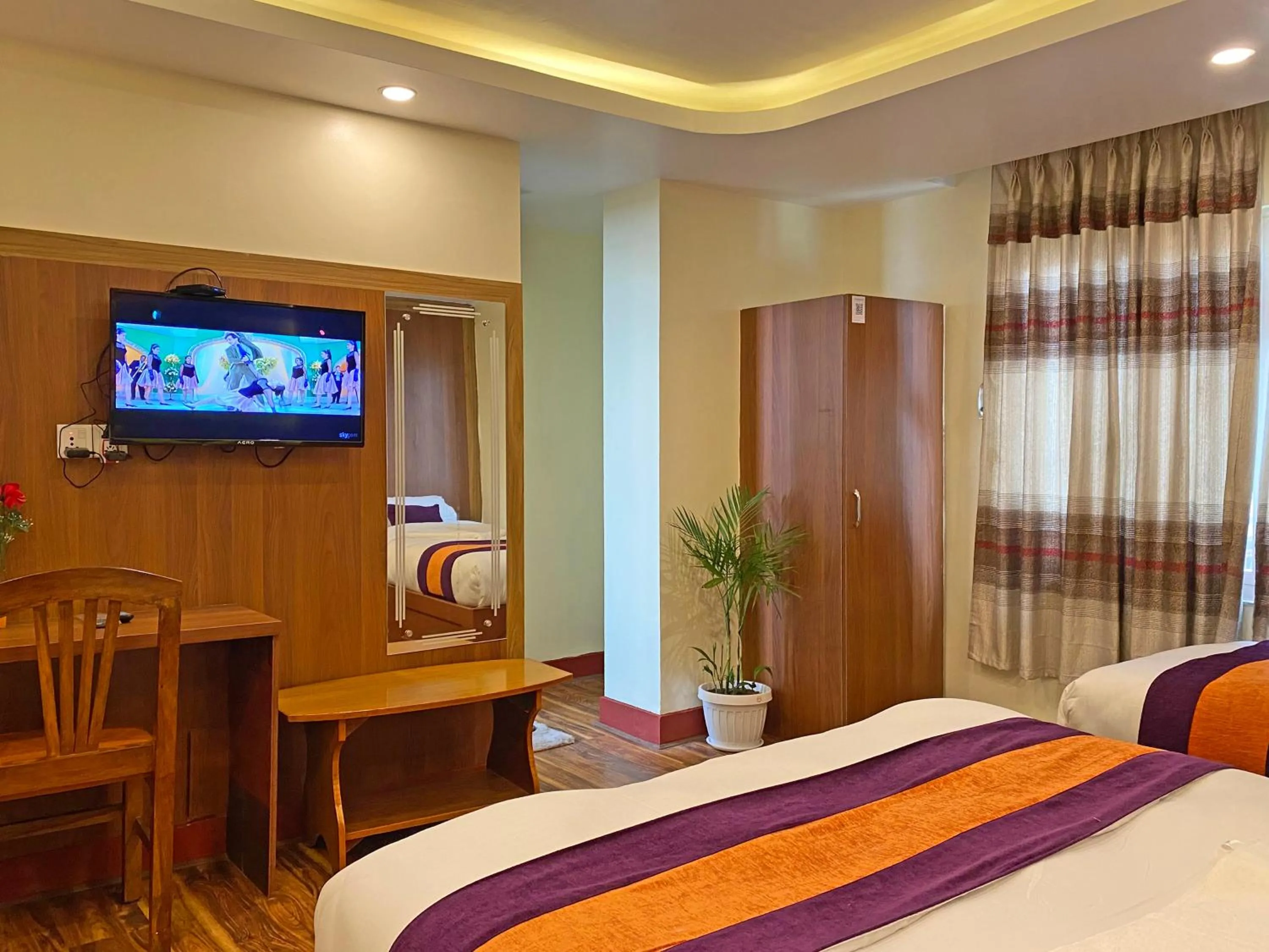 Bed in Hotel Himalayan BTS