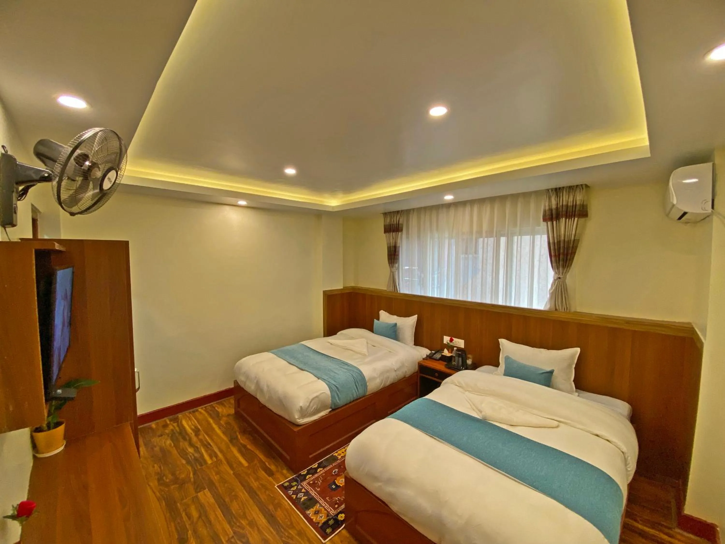 Bed in Hotel Himalayan BTS