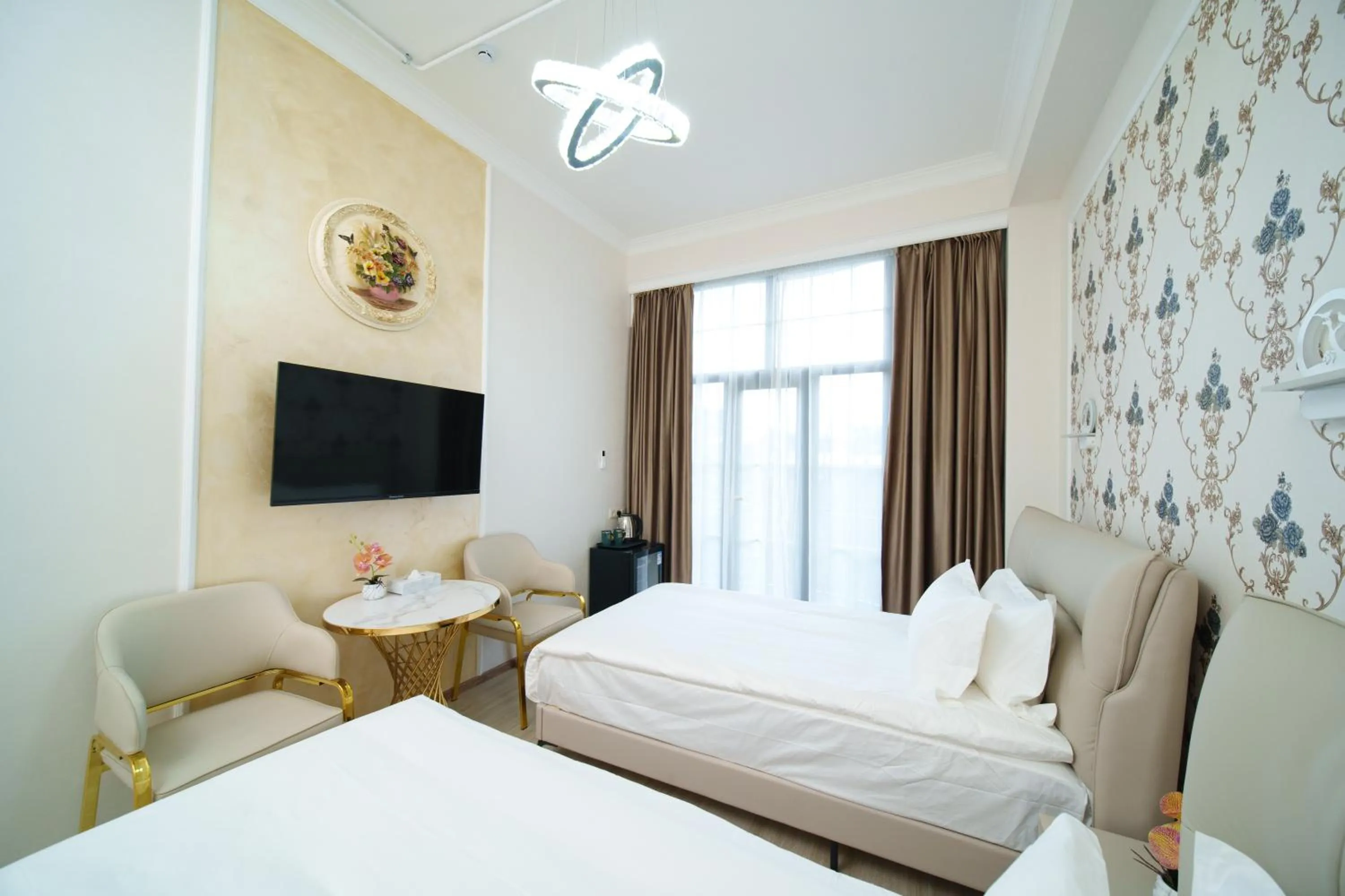 Bed in Emmanuel Hotel Yerevan