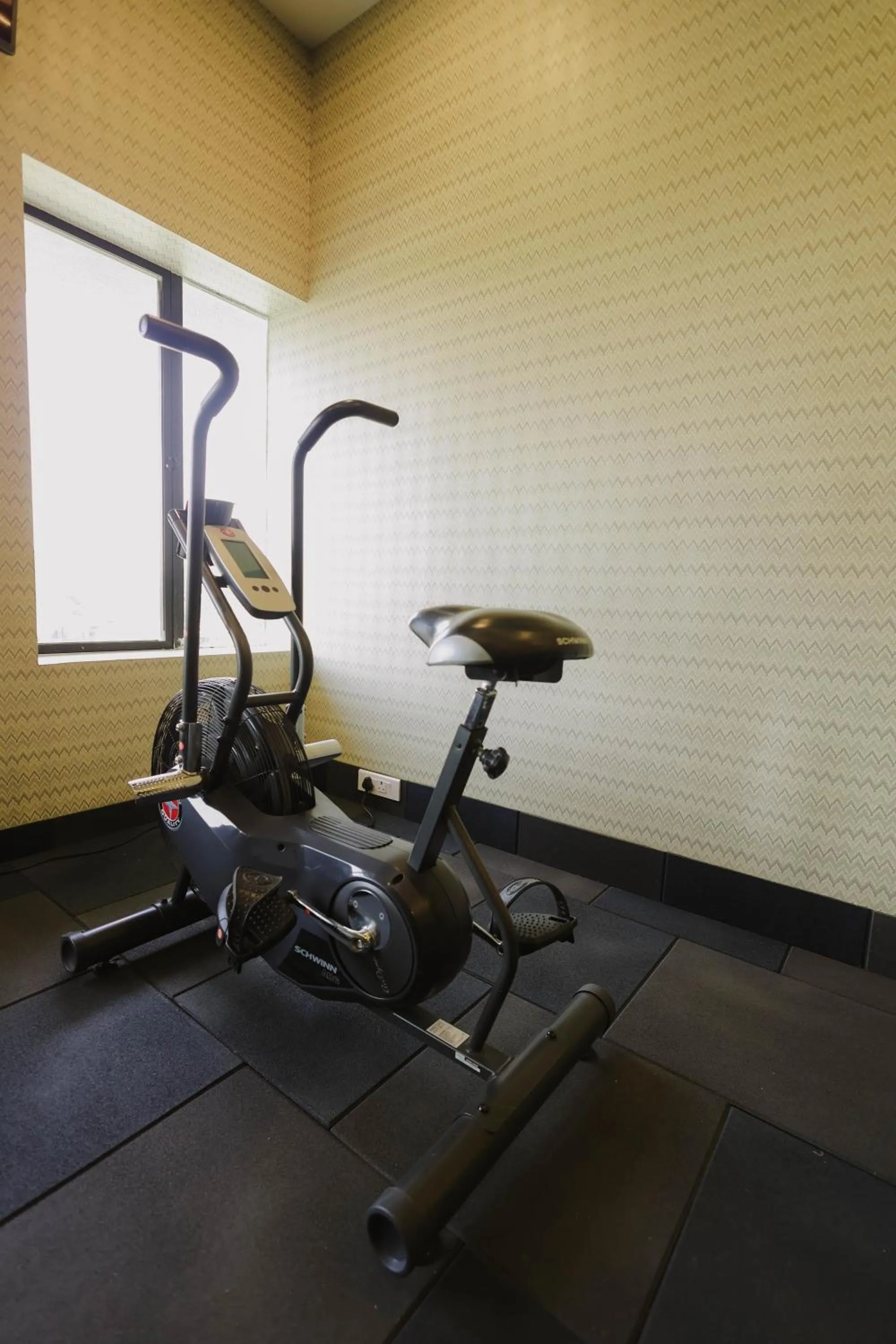 Fitness centre/facilities in Shamrock Greens by Jardin Hotels