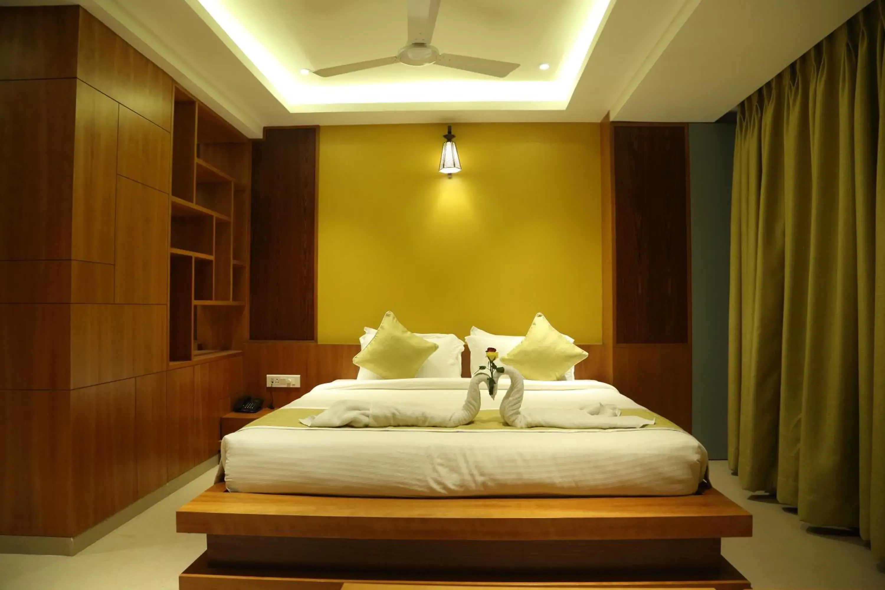 Bed in Shamrock Greens by Jardin Hotels Bed in Shamrock Greens by Jardin Hotels