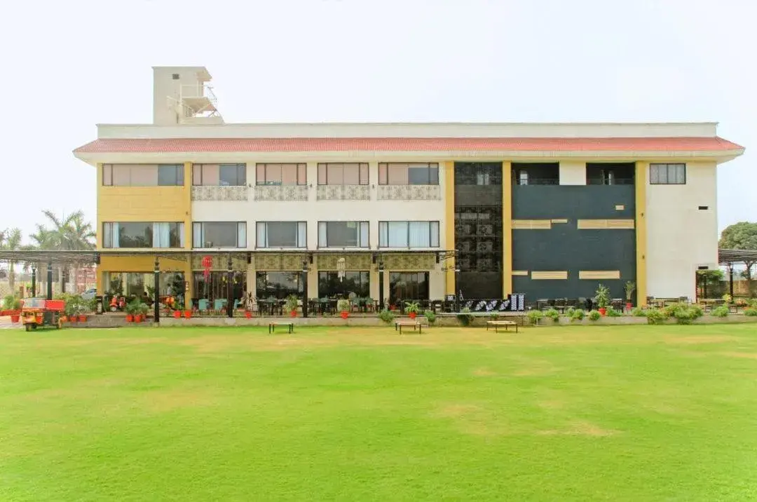 Garden view in Shamrock Greens by Jardin Hotels Garden view in Shamrock Greens by Jardin Hotels