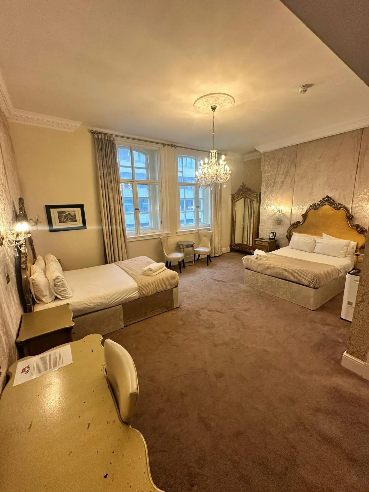 Bedroom, Bed in White Star Line Hotel