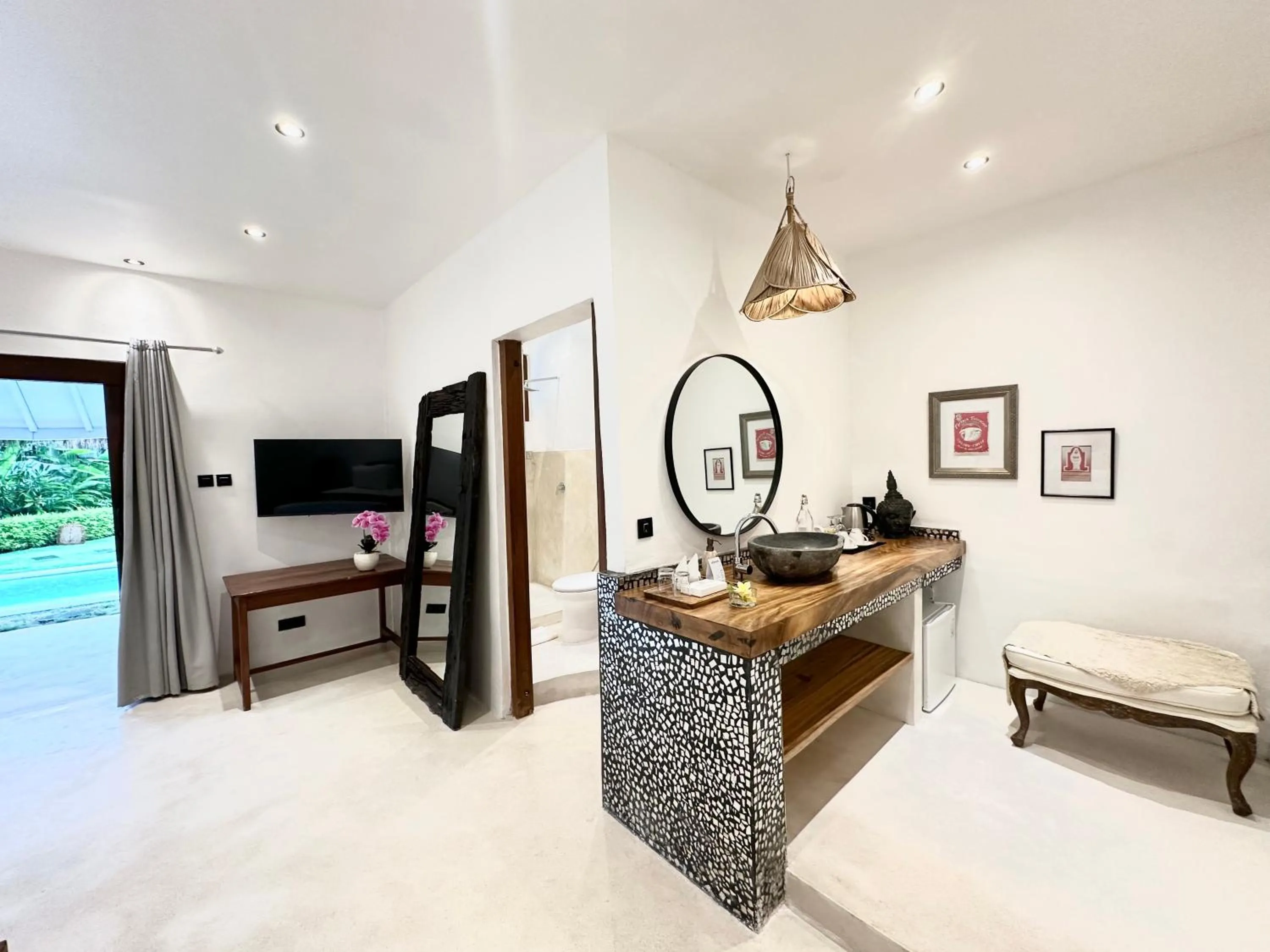 TV and multimedia in The Apartments Umalas