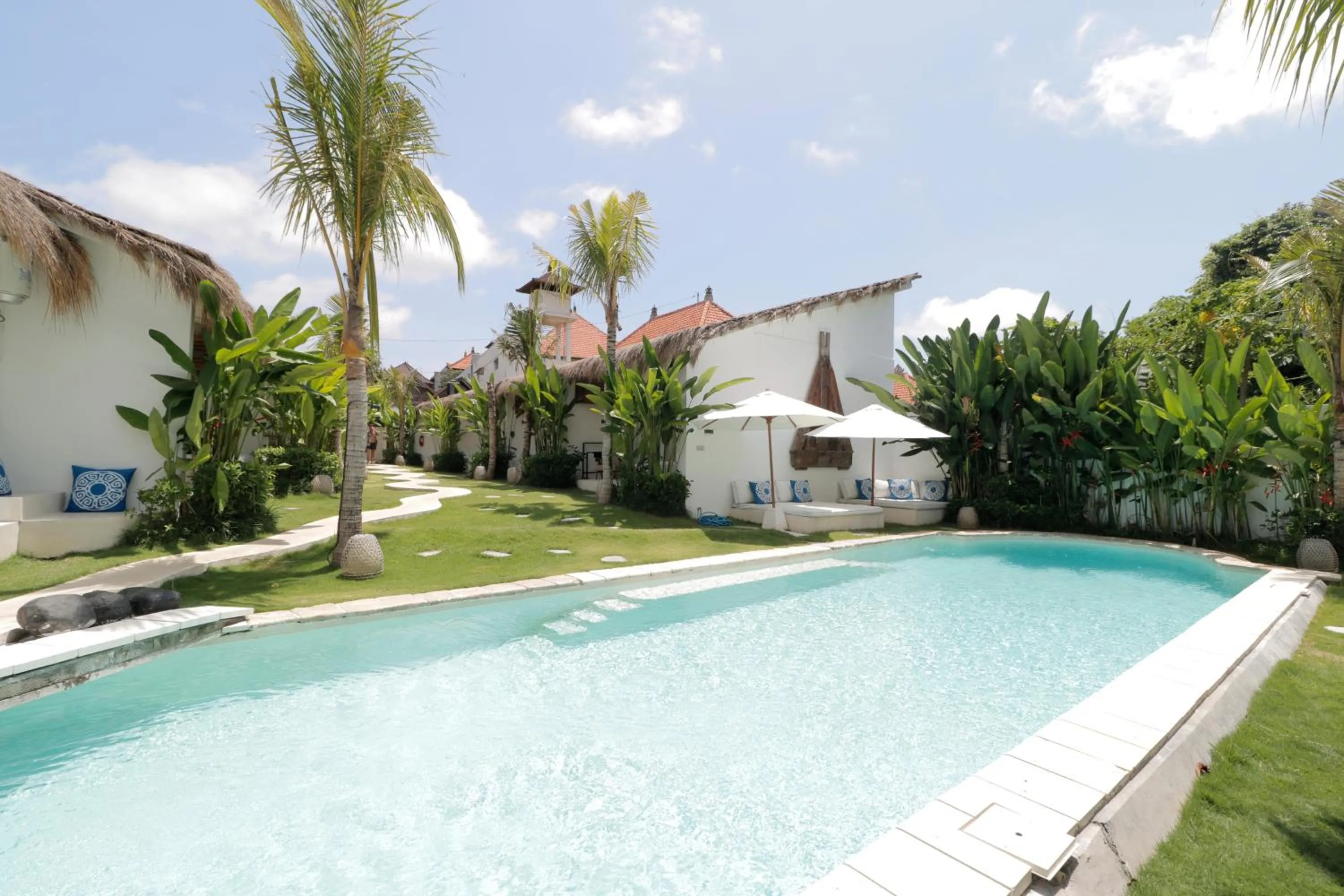 Swimming pool in The Apartments Umalas